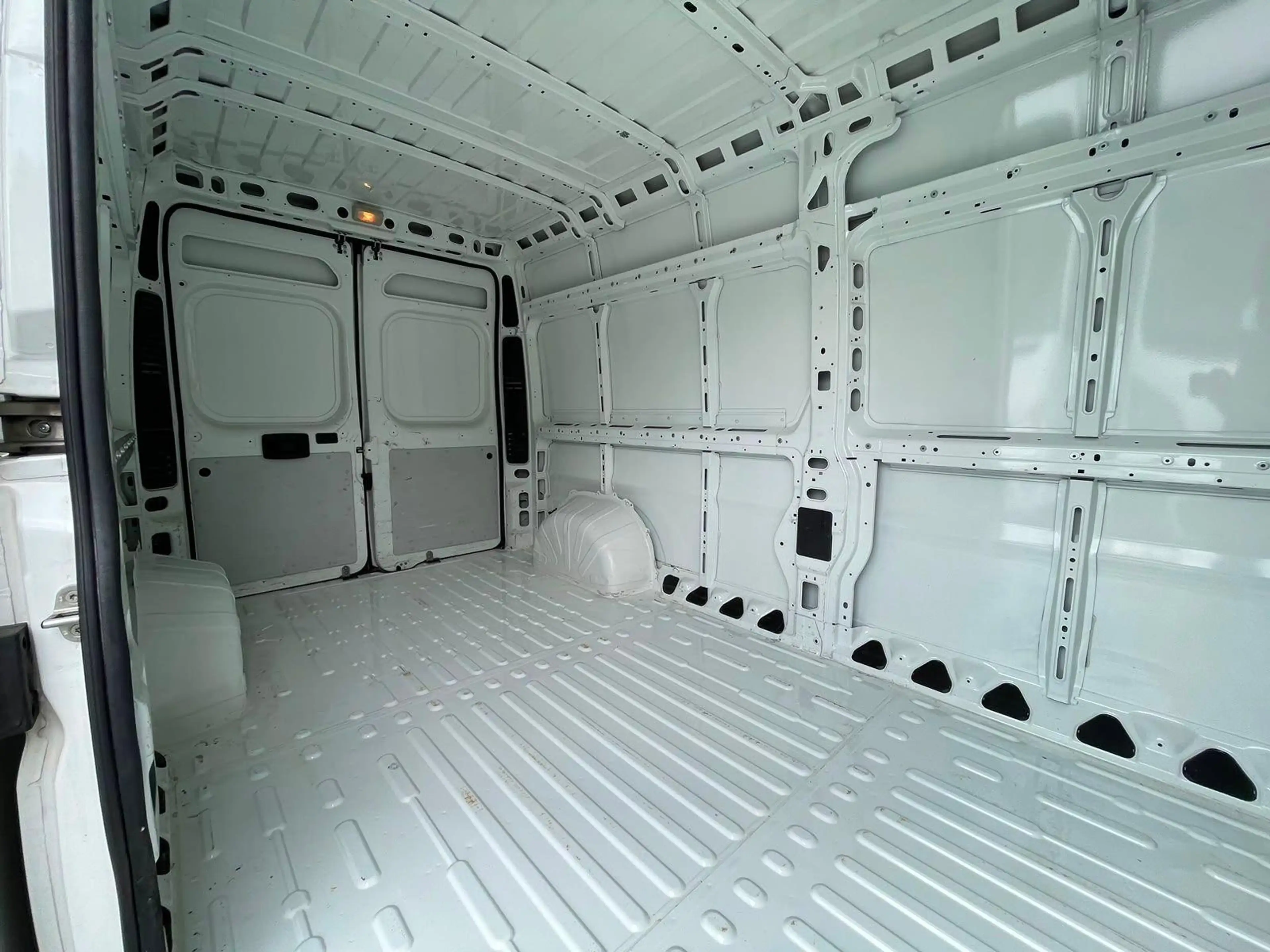Peugeot Boxer 2.2 HDI//MAXI//L3/H2//KLIMA//1.Hand//TOP — photo 14