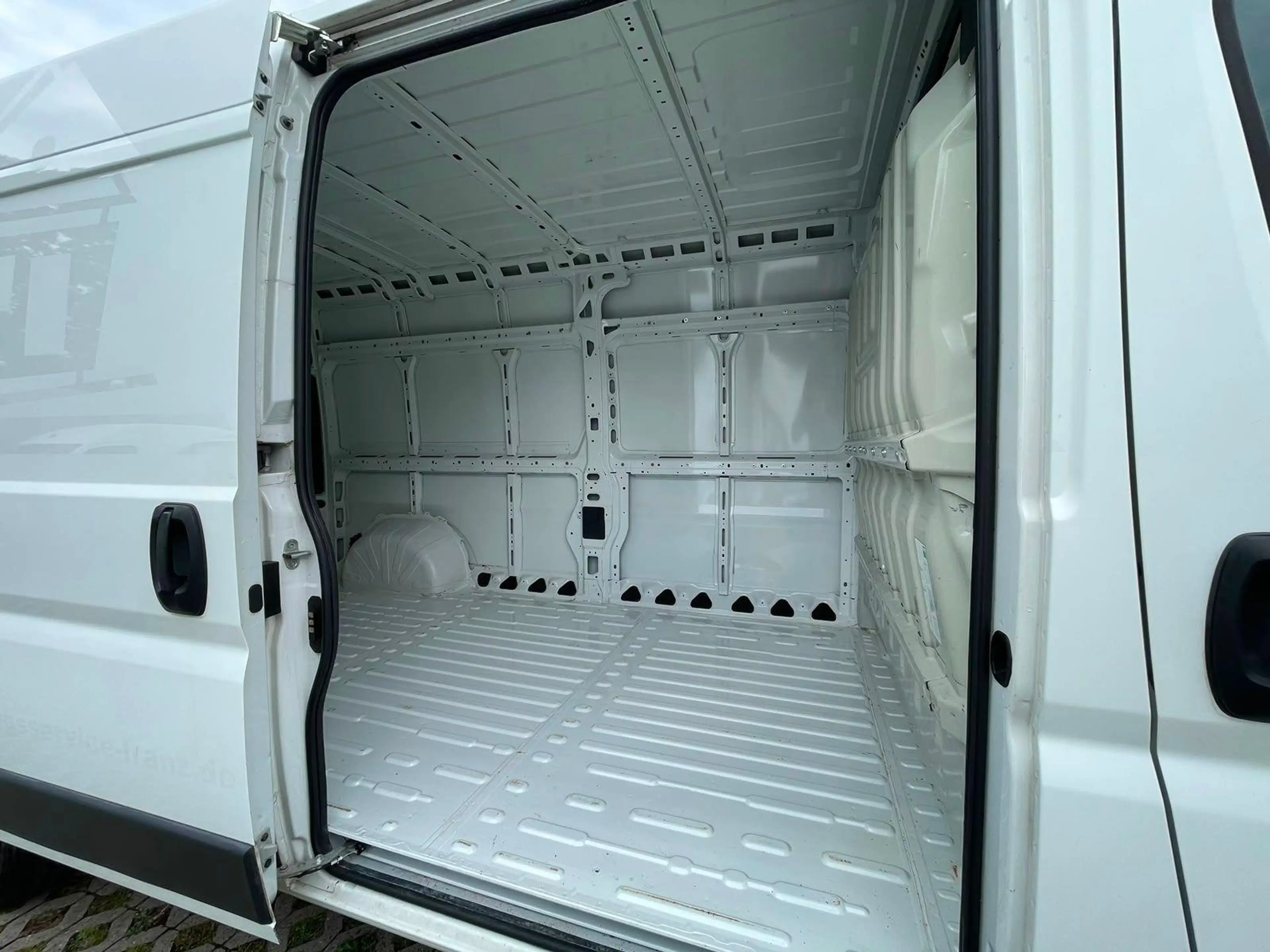 Peugeot Boxer 2.2 HDI//MAXI//L3/H2//KLIMA//1.Hand//TOP — photo 13