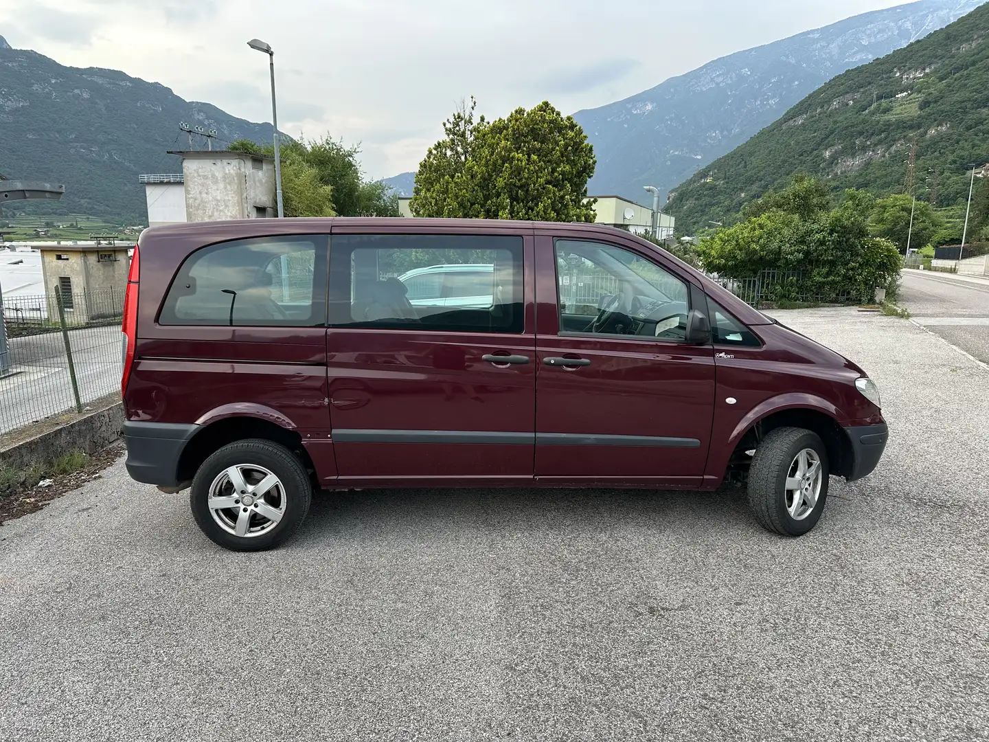 Mercedes-Benz Vito Vito 115 cdi 2.2 4 Matic Rosso - 2