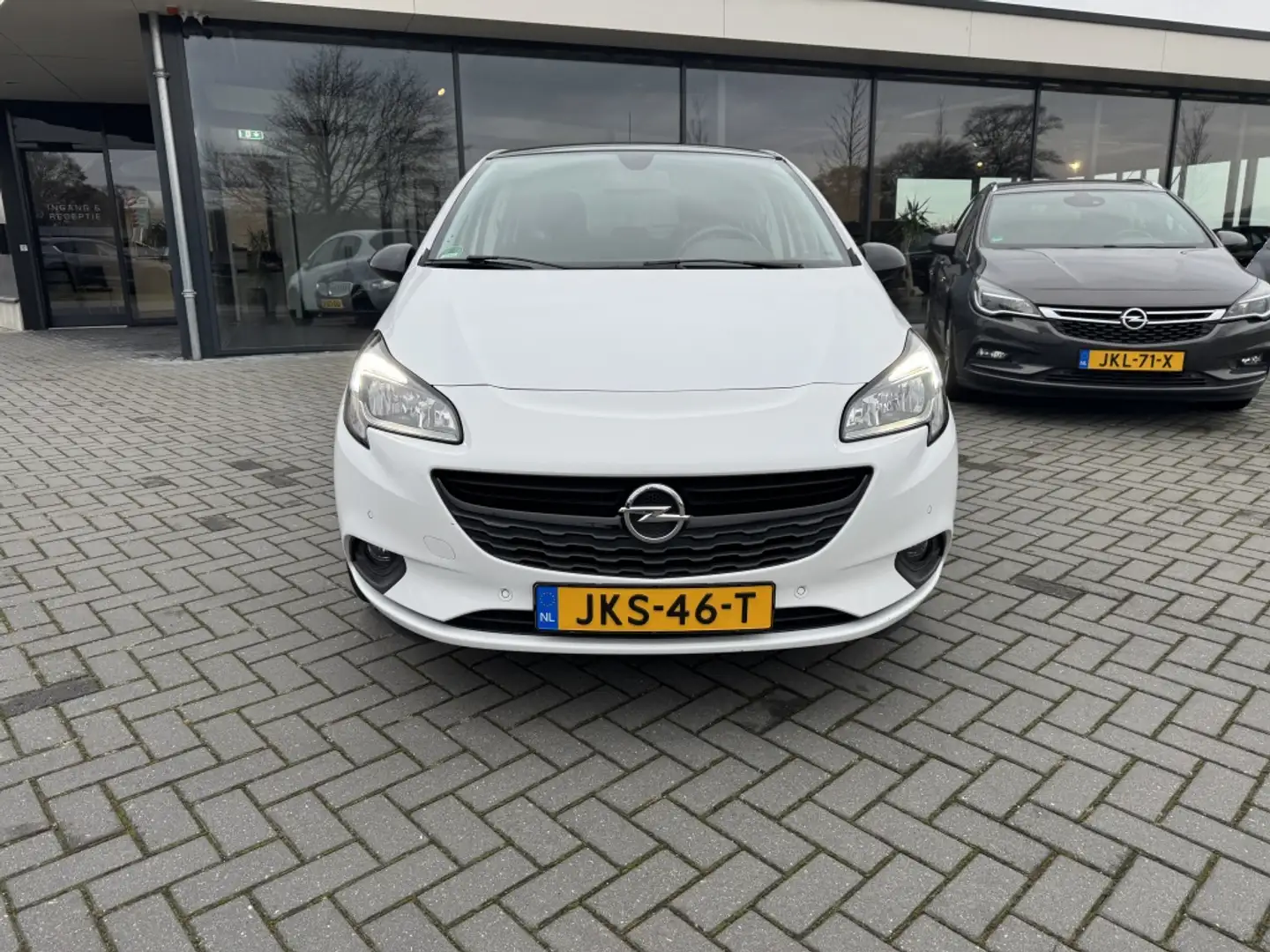 Opel Corsa 1.4 Weiß - 2