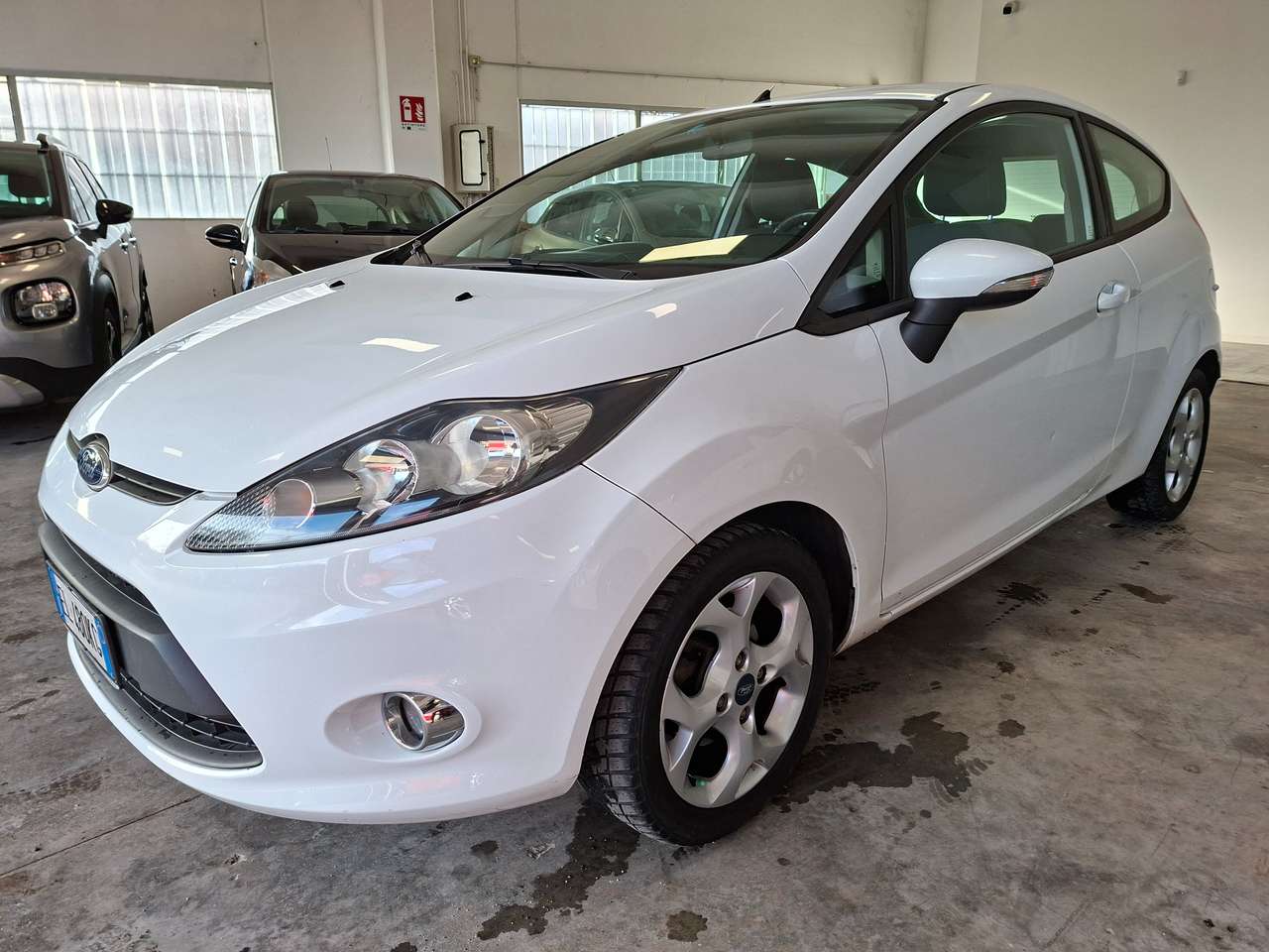 Ford Fiesta 3p 1.2 16v  DA NEOPATENTATI