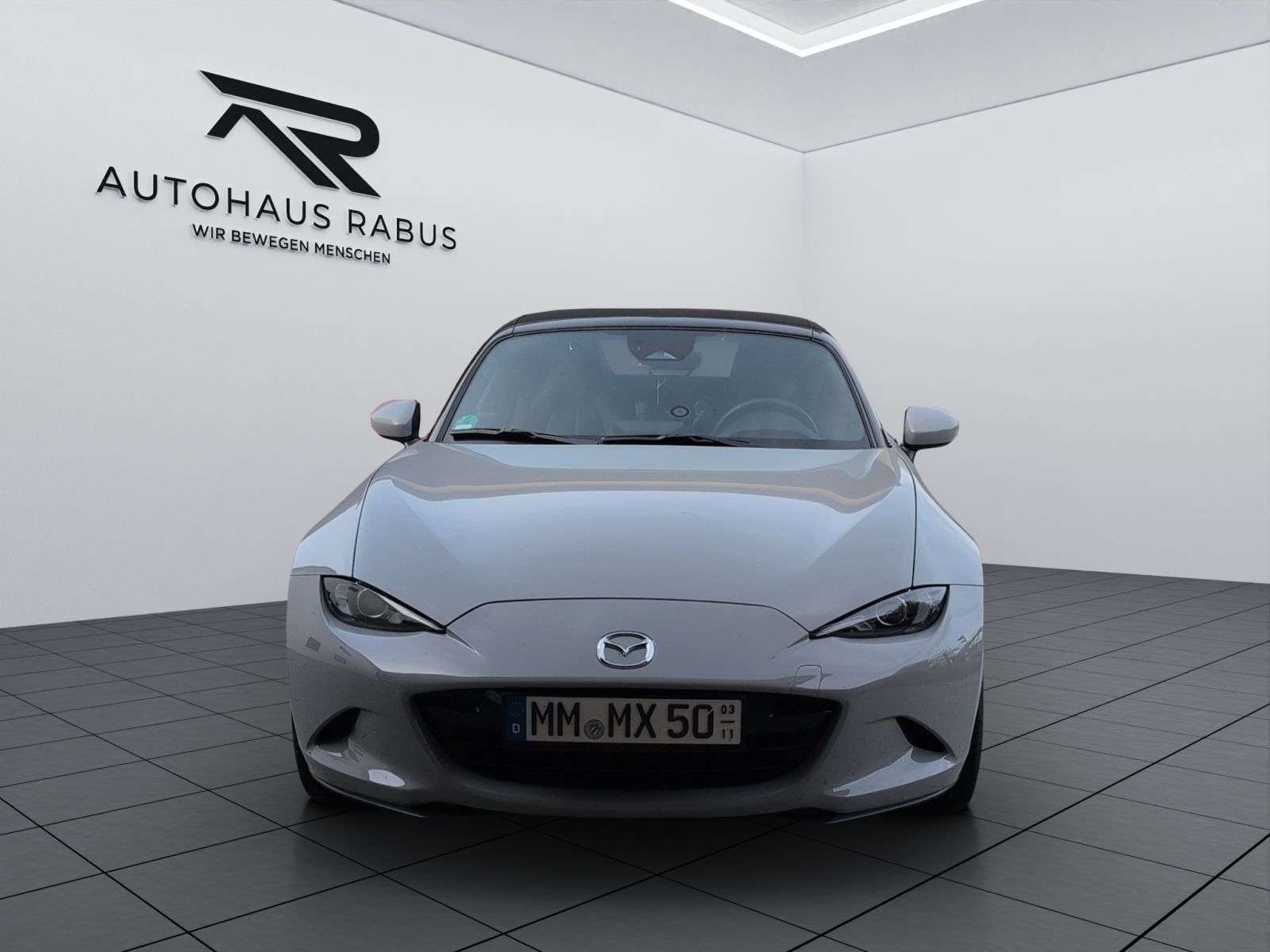 Second hand Mazda Mx-5 Miata 2.0