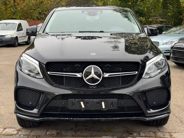Mercedes-Benz GLE 400 4Matic Panorama AMG Leder Kamera