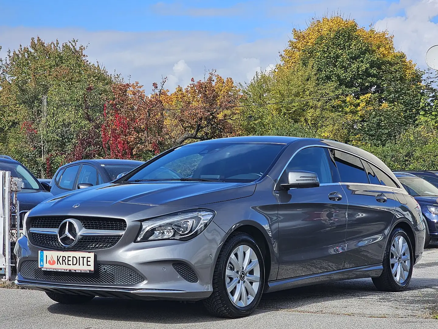 Mercedes-Benz CLA 220 CDI Shooting Brake Aut.1-Hand Pickerl + Service... Grau - 2