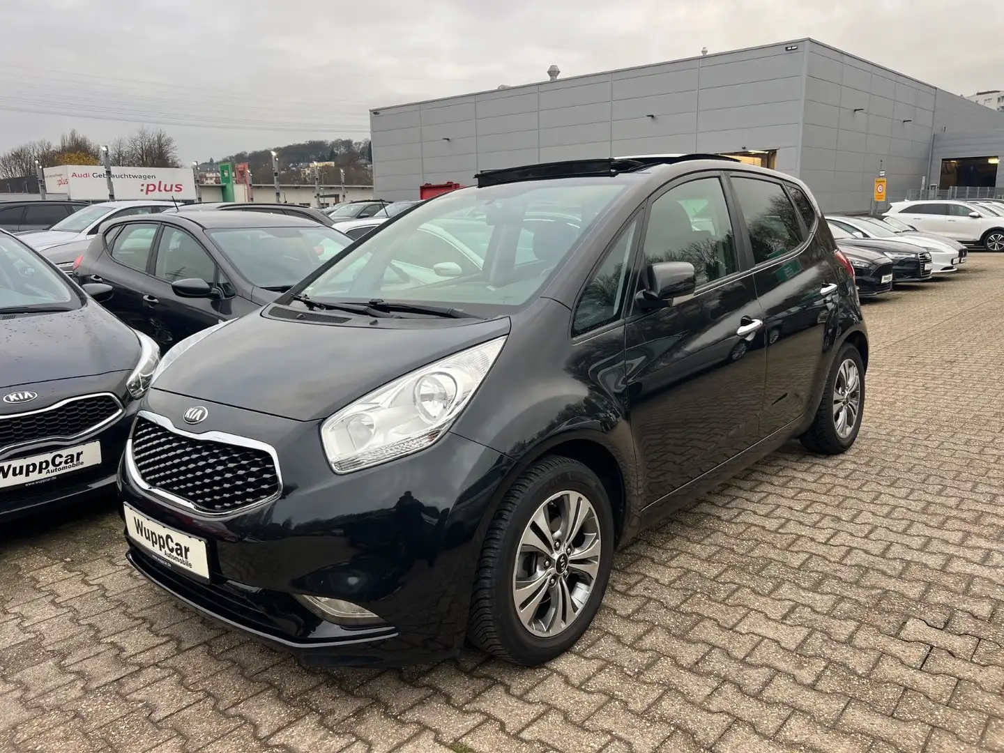Kia Venga Dream Team PANO*KAMERA*NAVI*SHZ*AHK Schwarz - 1