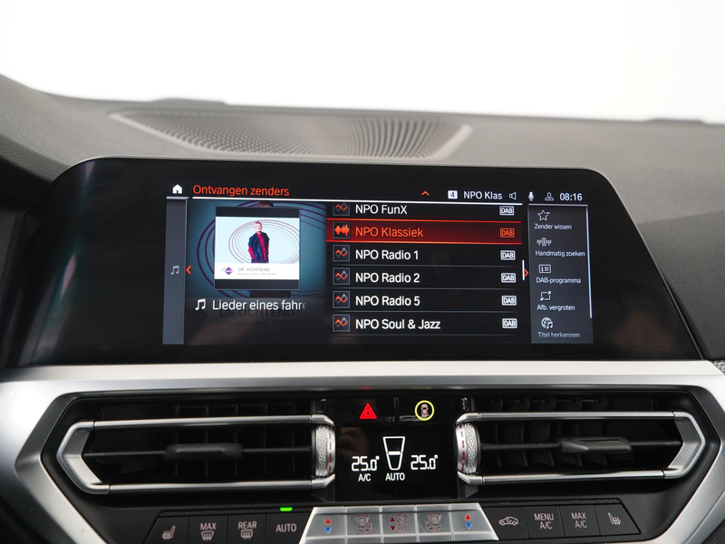 BMW 318 3 Serie Touring 318i Business Edition Plus M Sport — photo 13