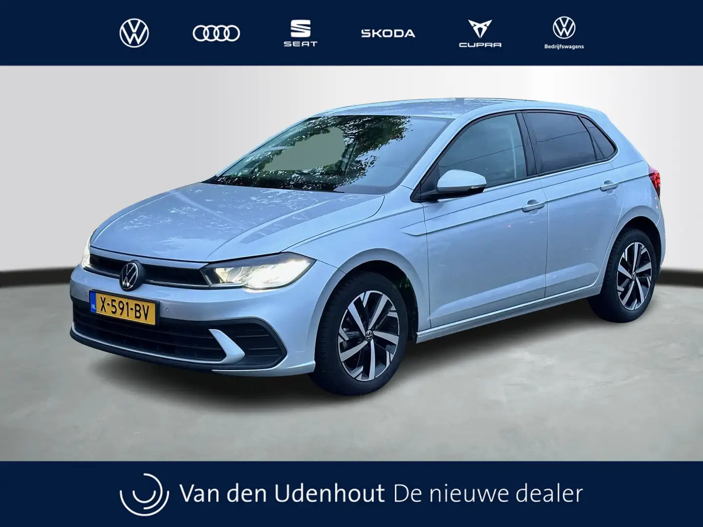 Volkswagen Polo 1.0 TSI 95pk Life Business Grau - 1
