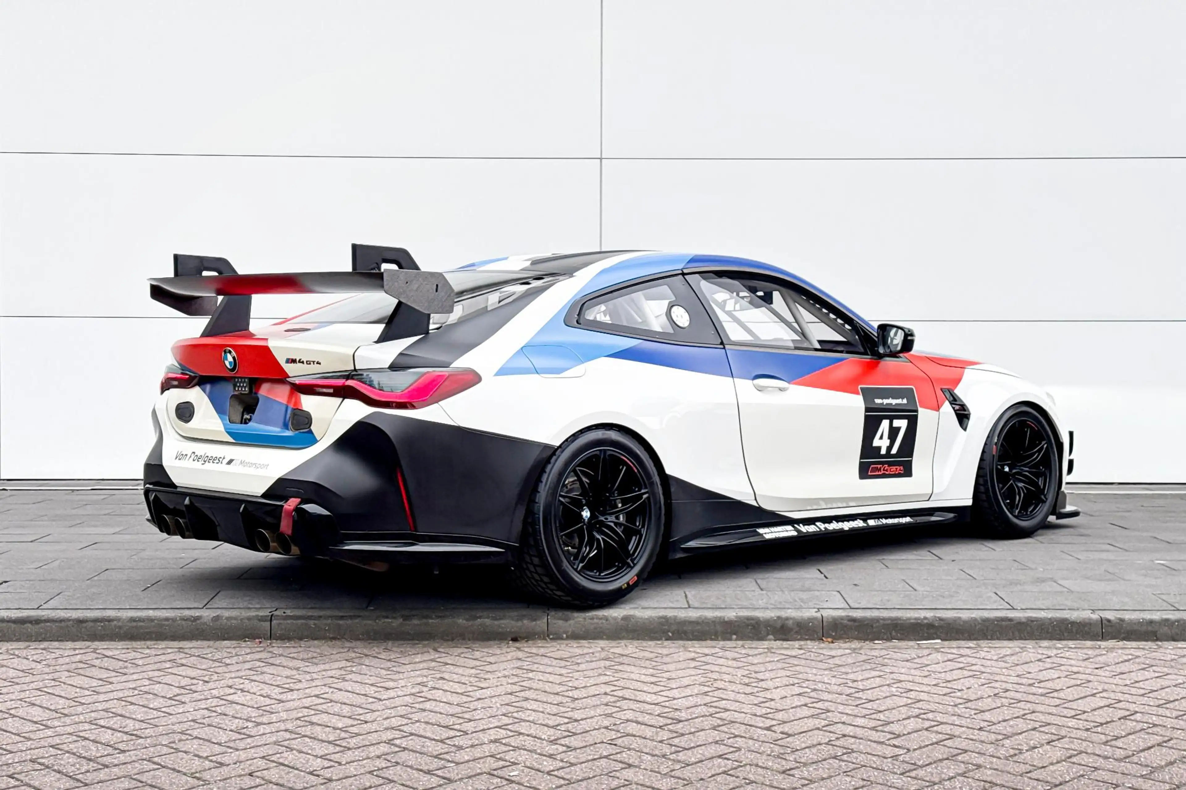 BMW M4 GT4 405kW — photo 5
