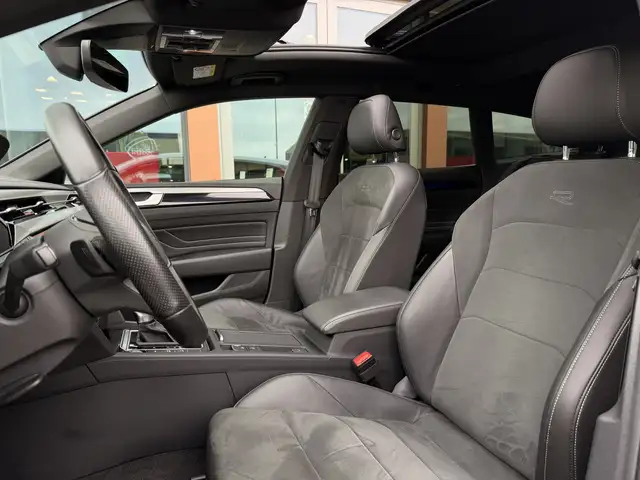 Volkswagen Arteon view 4