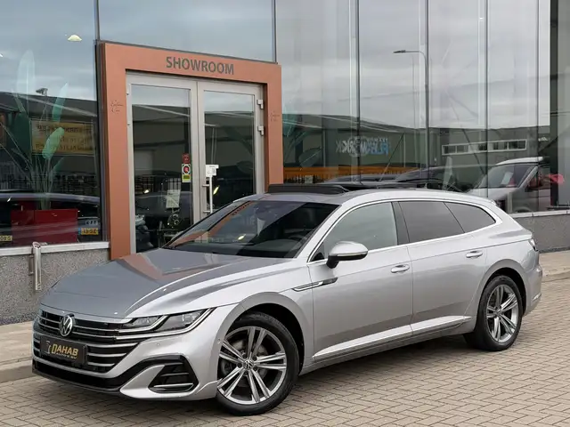 Volkswagen Arteon view 3