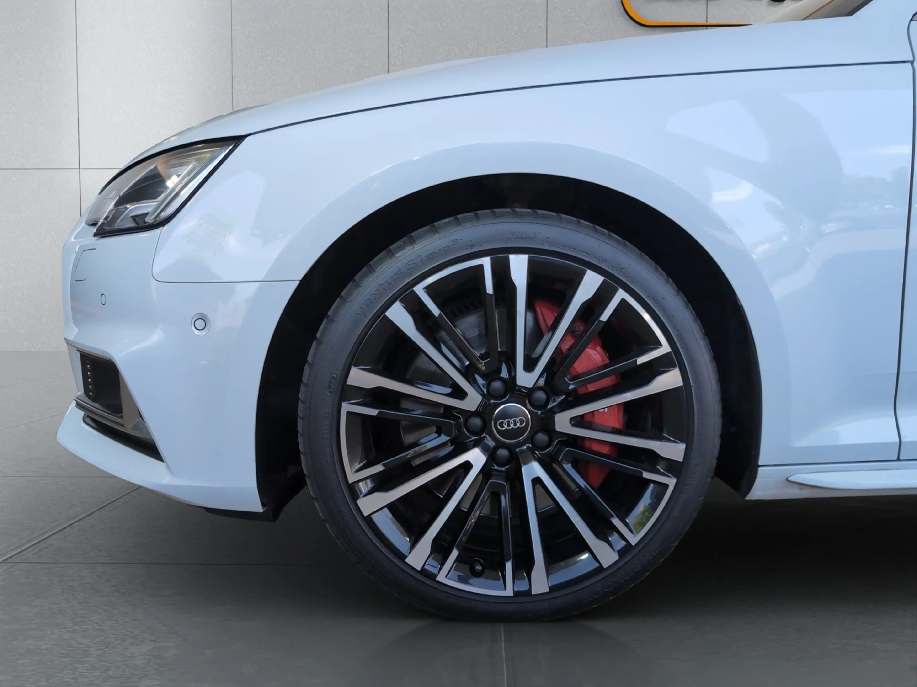 Audi S4 3.0 TFSI quat./360°/Pano/VC/Carbon/ACC/AHK/DAB — photo 5