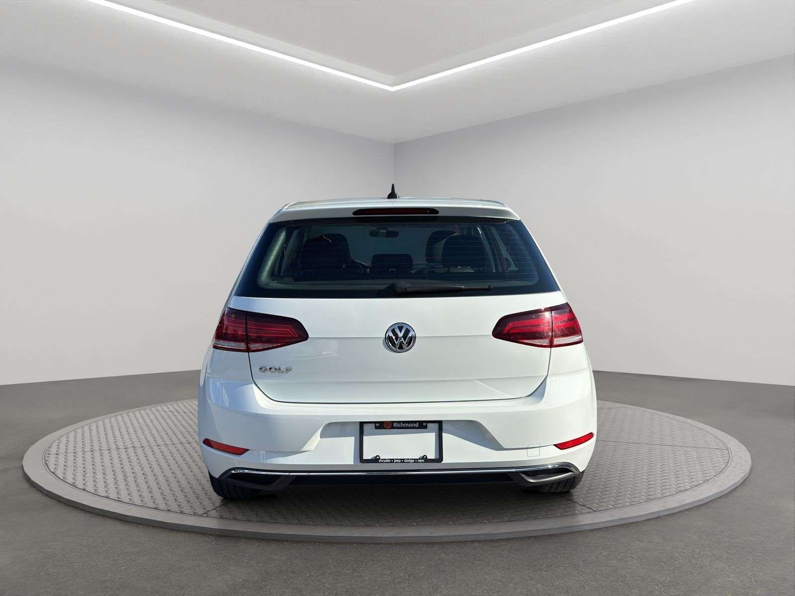 2019 Volkswagen Golf — снимка 1