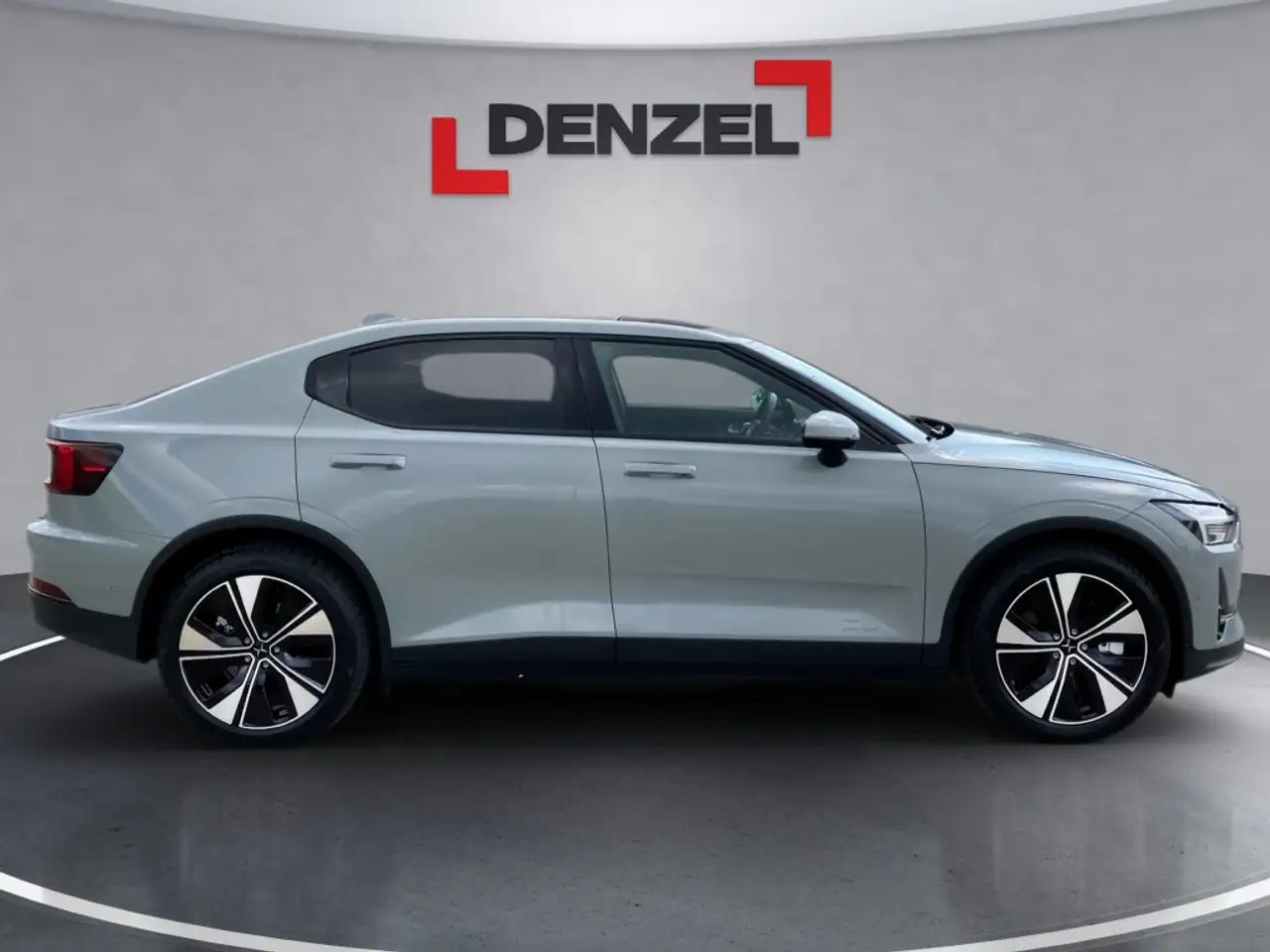 Polestar 2 2025