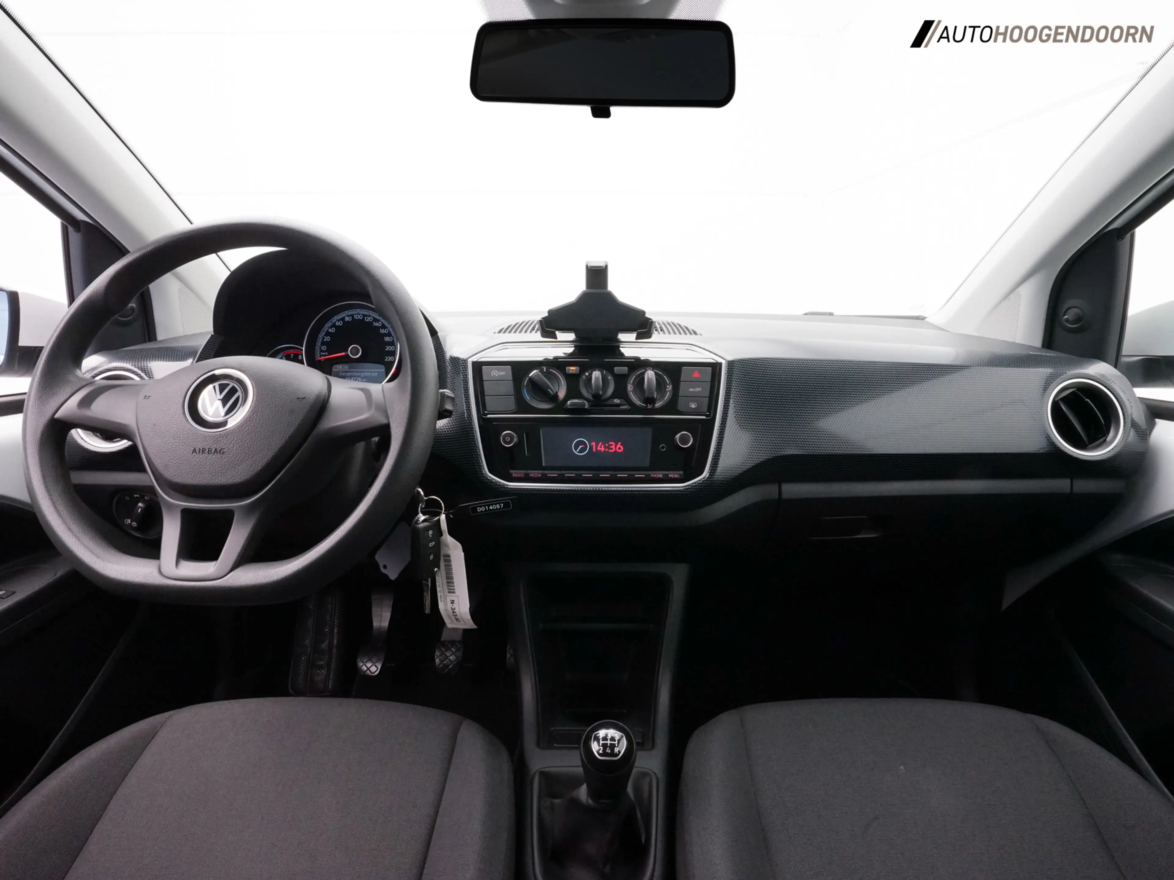 Volkswagen up! Comfortline 1.0 (BLUETOOTH,LANE ASSIST,AIRCONDITIO — photo 13