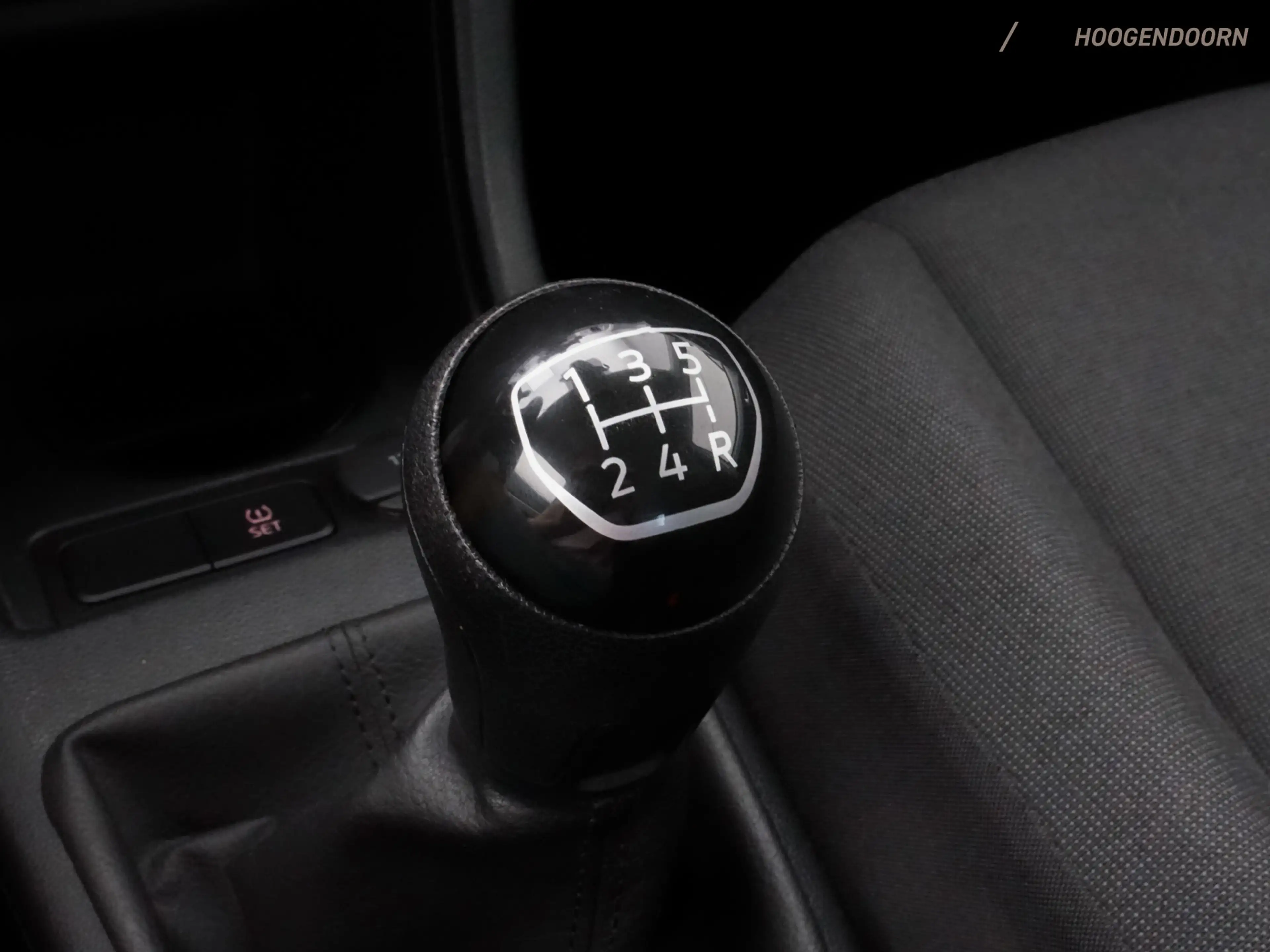 Volkswagen up! Comfortline 1.0 (BLUETOOTH,LANE ASSIST,AIRCONDITIO — photo 24
