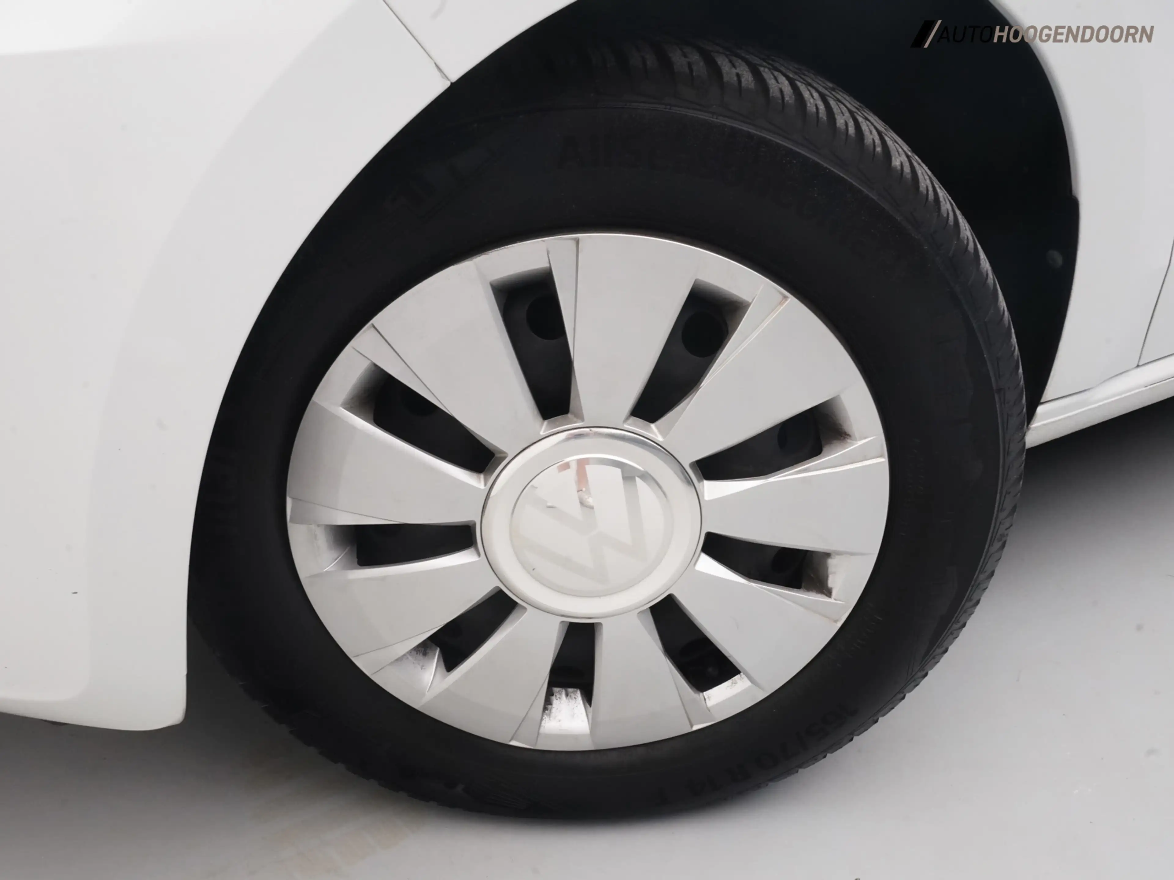 Volkswagen up! Comfortline 1.0 (BLUETOOTH,LANE ASSIST,AIRCONDITIO — photo 7