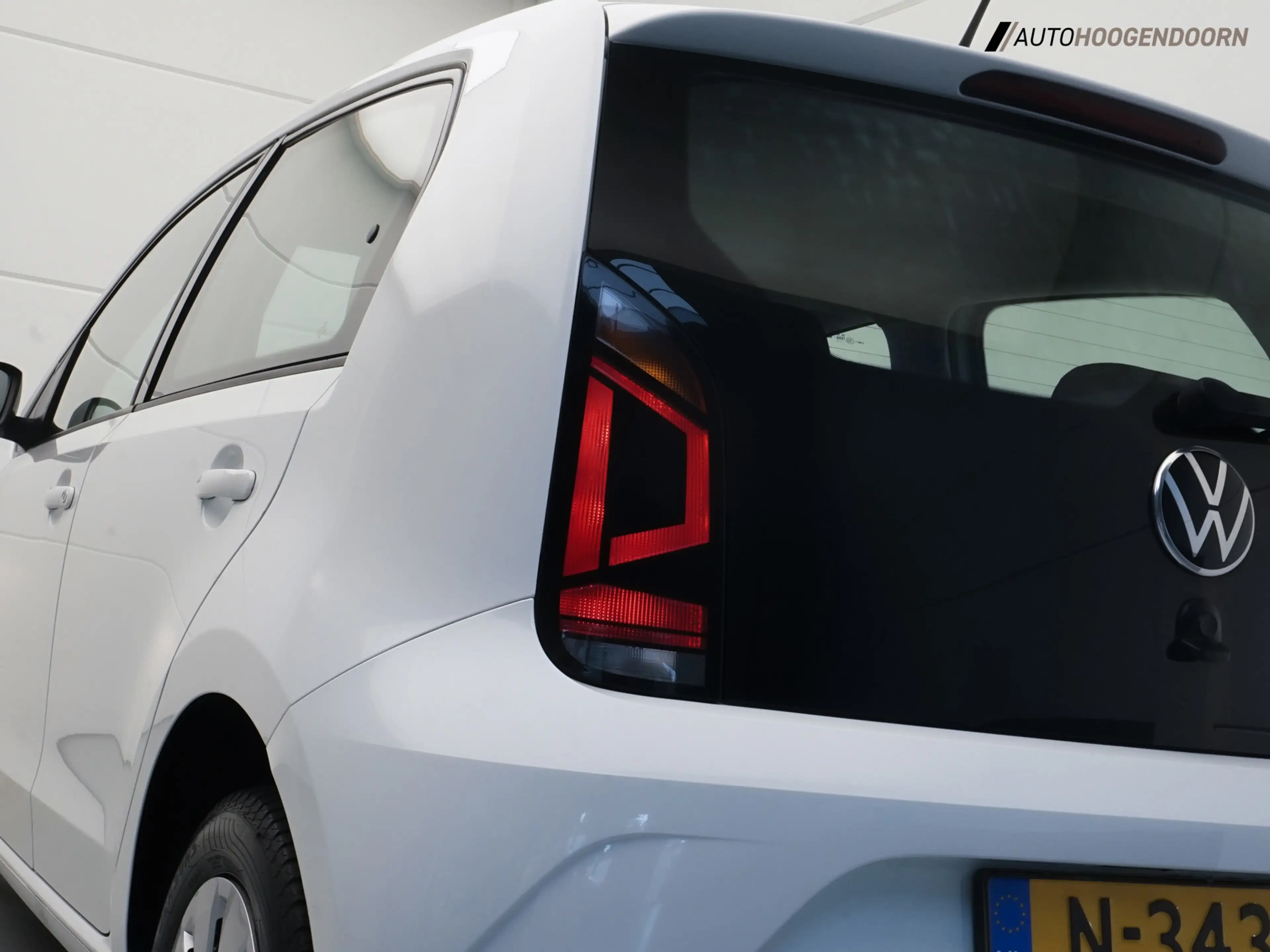 Volkswagen up! Comfortline 1.0 (BLUETOOTH,LANE ASSIST,AIRCONDITIO — photo 10