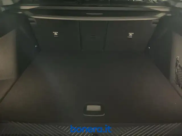 BMW X3 view 13