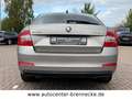 Skoda Octavia Lim. Joy*1. Hand*8-fach bereift*PDC* Beige - thumbnail 5