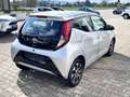 Toyota Aygo AYGO 1,0 l 5-tg. 5-Gang TeamD - Winterreifen Silber - thumbnail 4