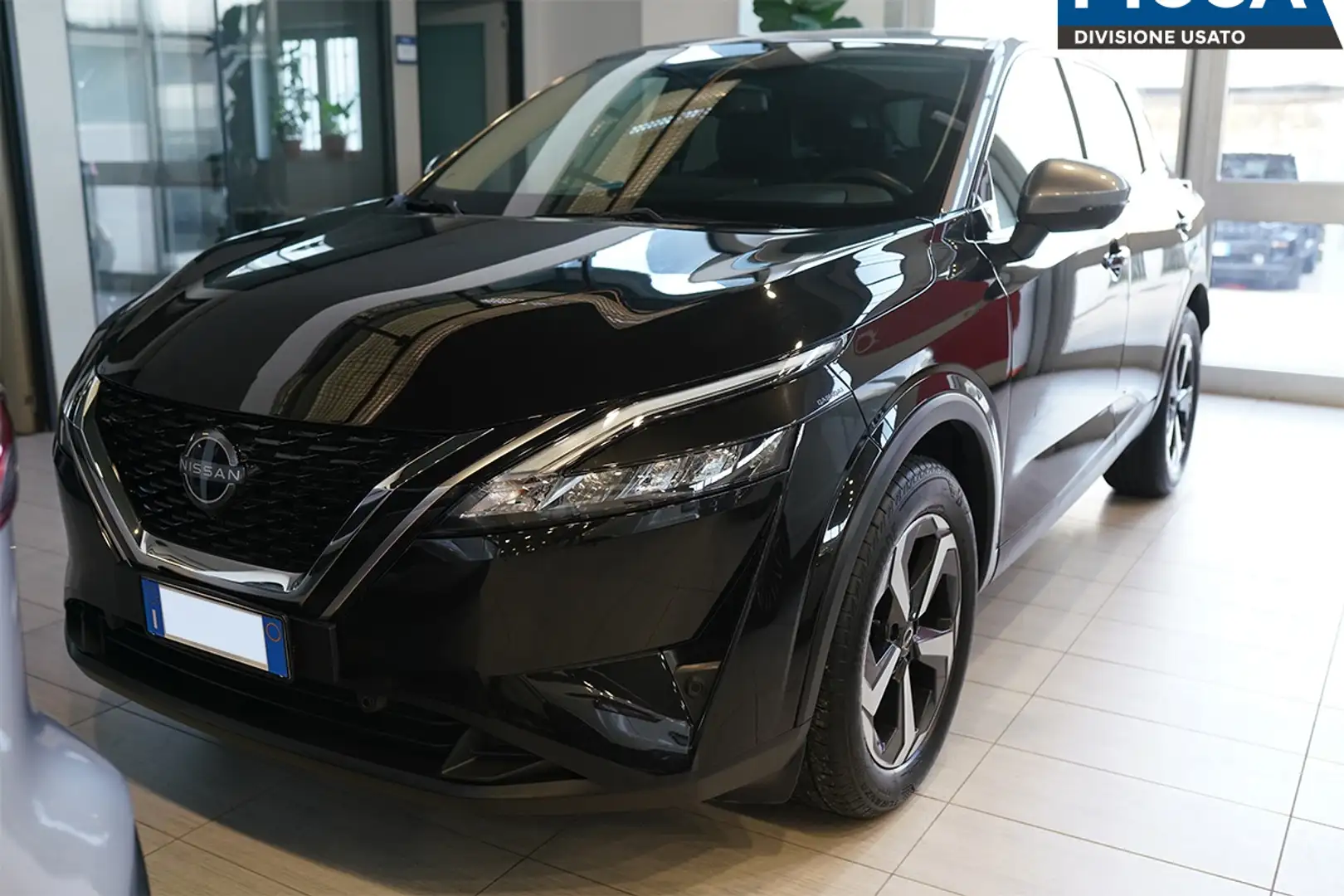 Nissan Qashqai 1.3 Mild Hybrid N-Connecta Noir - 1