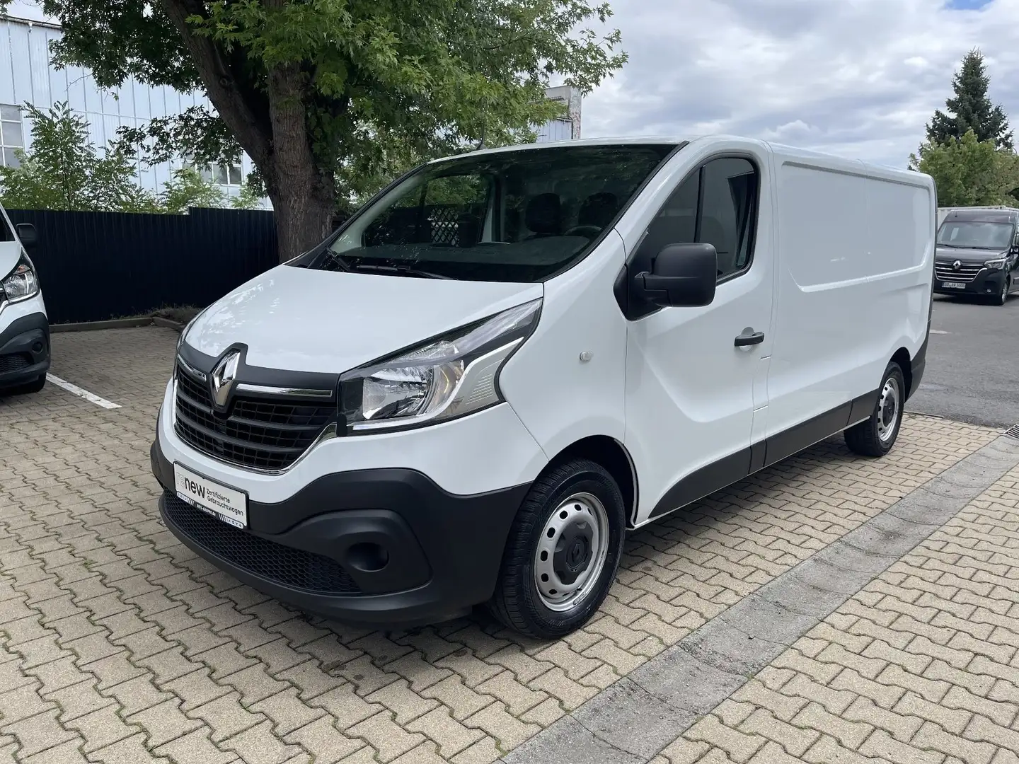 Renault Trafic L2H1 Komfort 3,0t dCi 120PS Weiß - 1