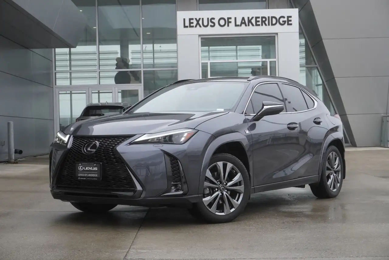 Lexus UX снимка Lexus UX