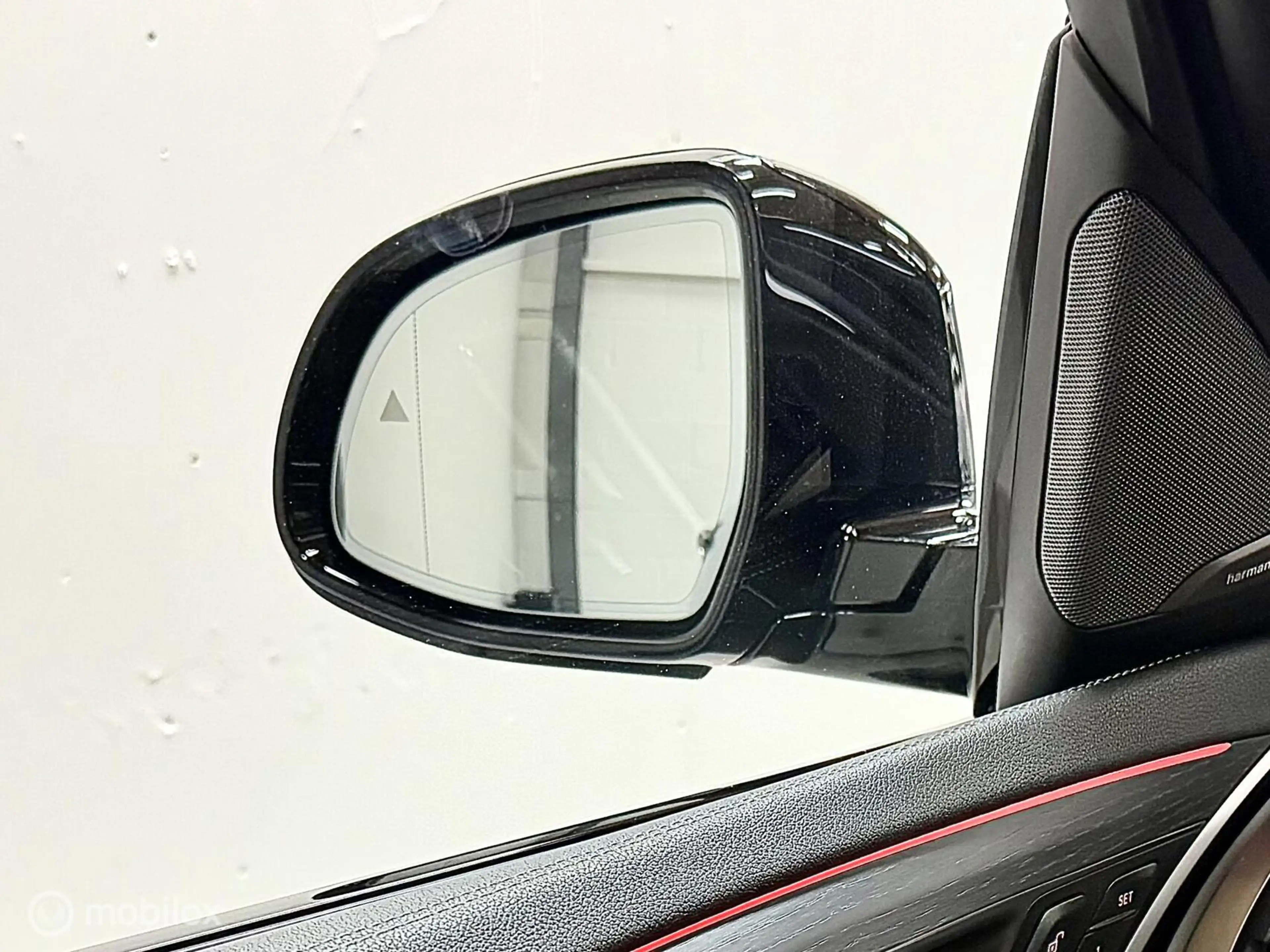 BMW iX3 High Executive 80 kWh M Sport | Pano | M Seats | H — photo 14
