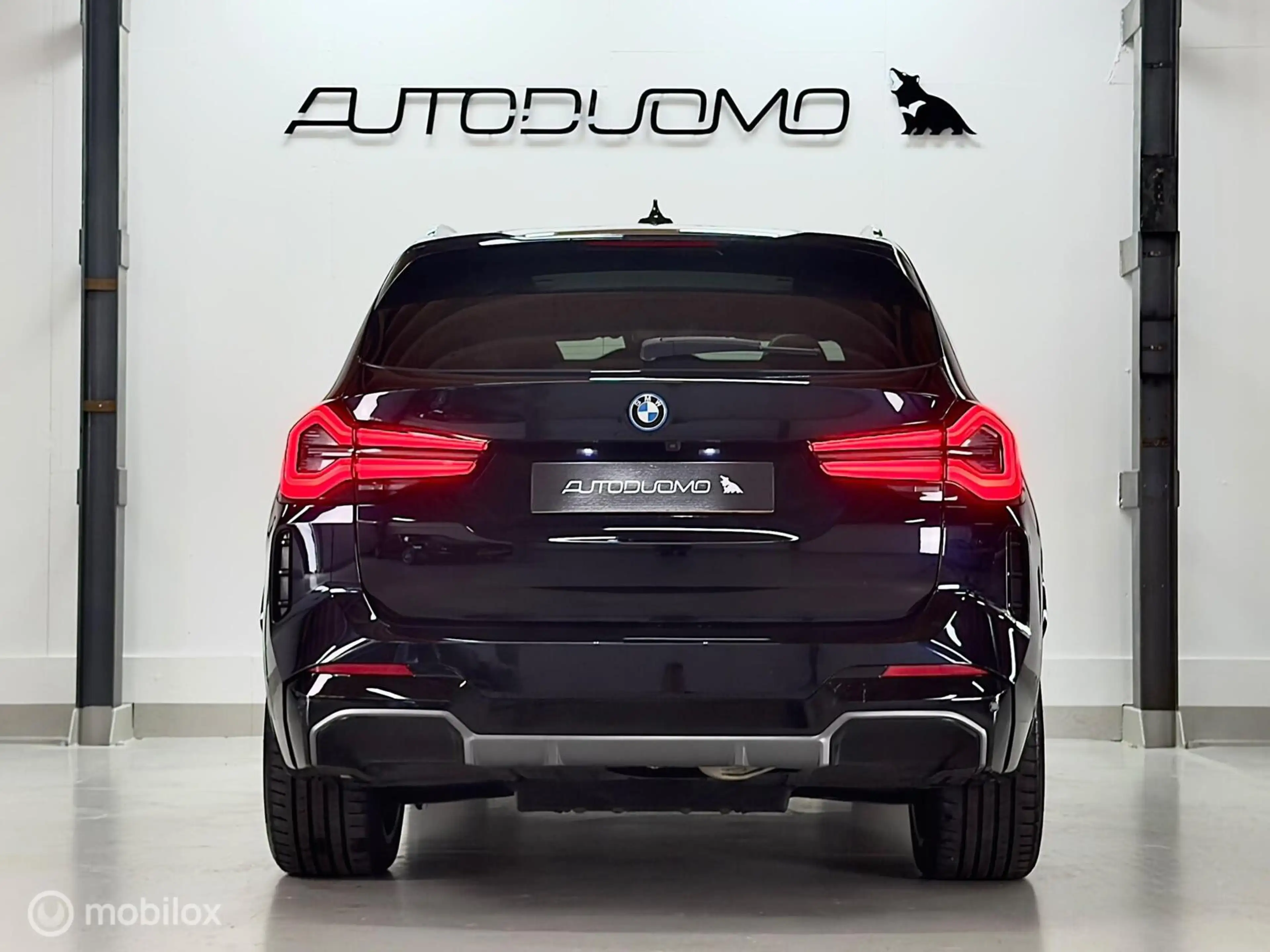 BMW iX3 High Executive 80 kWh M Sport | Pano | M Seats | H — photo 7
