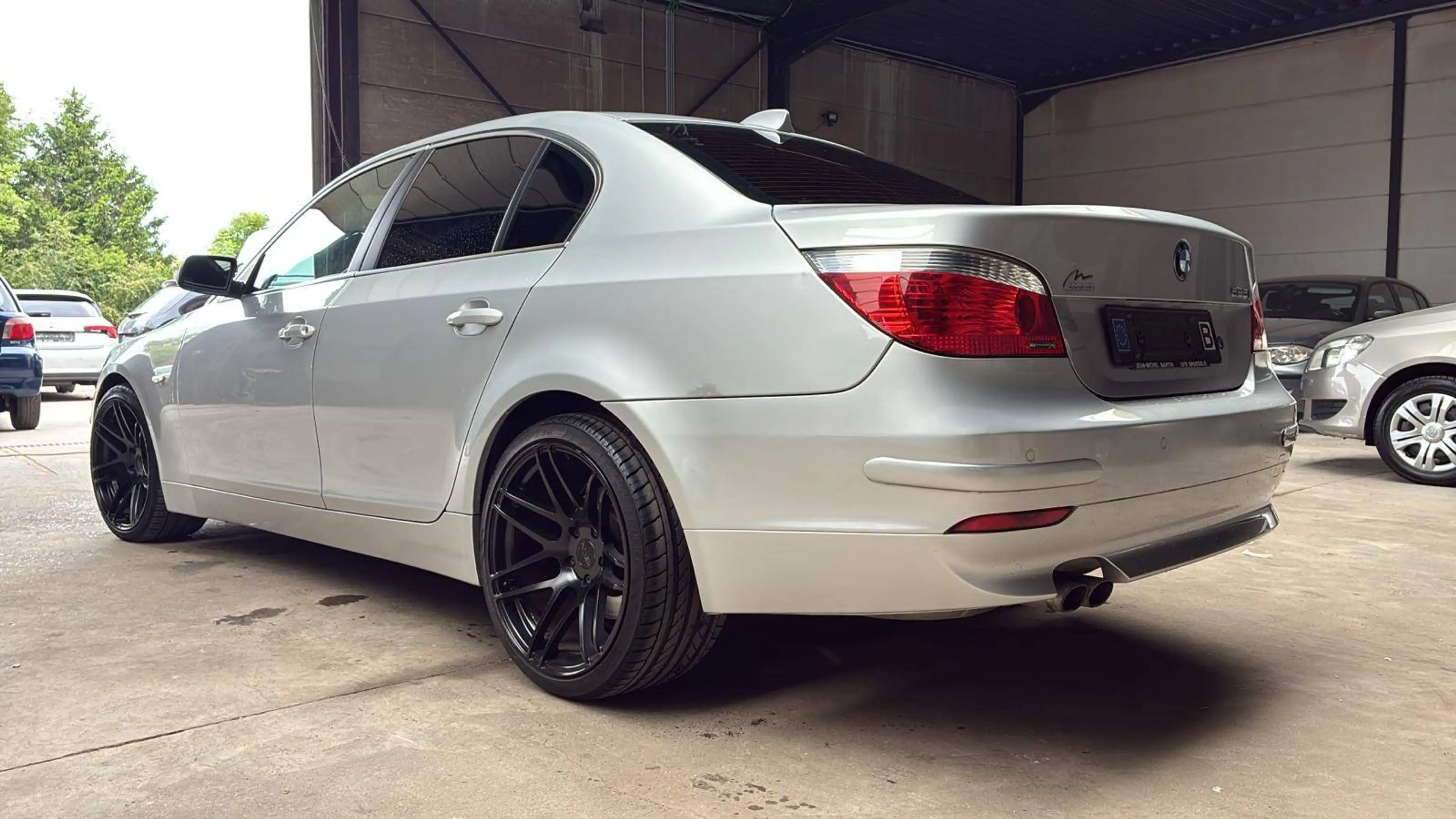 BMW 525 ✅ 525iA Exclusive Line — photo 3
