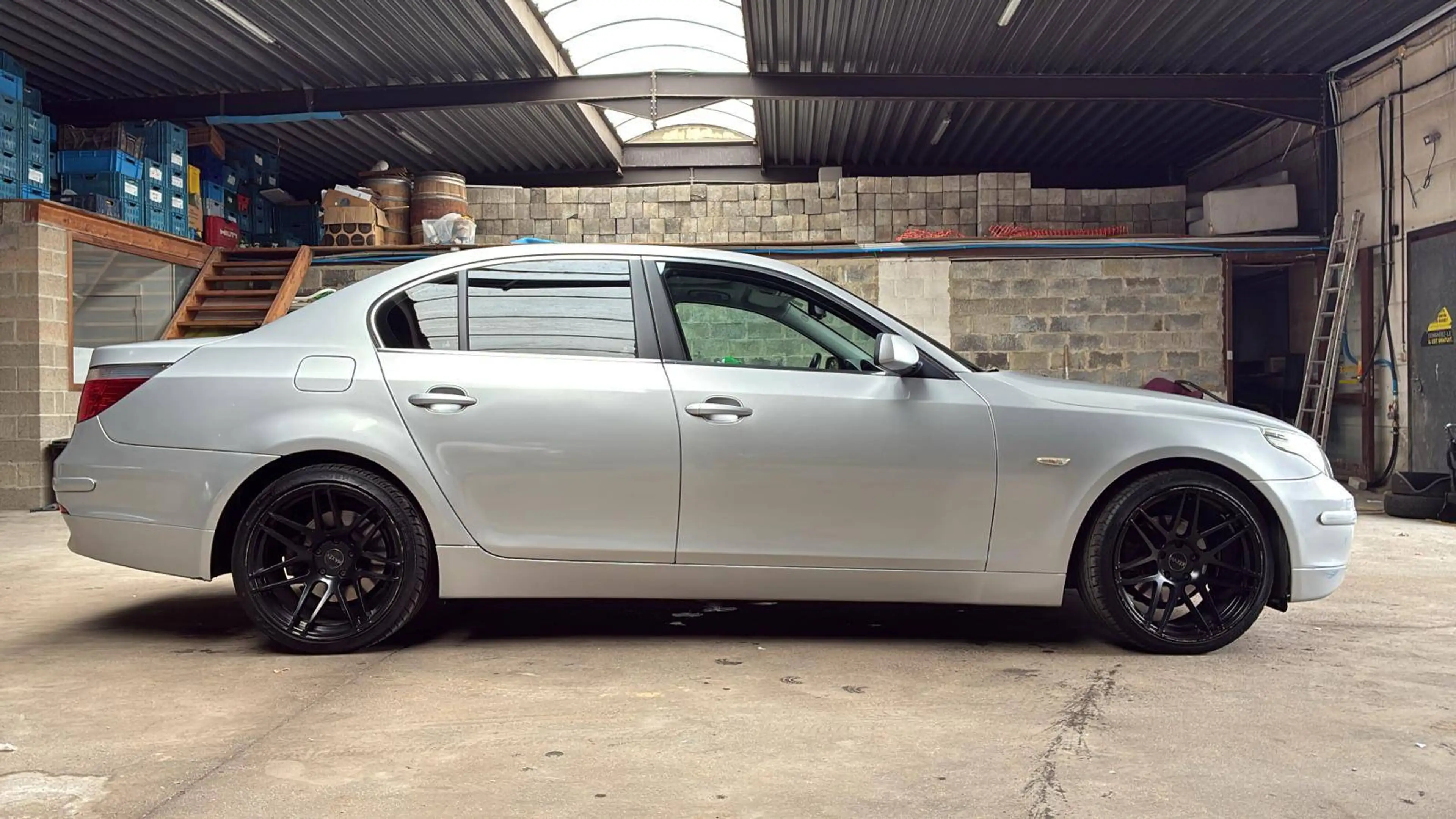 BMW 525 ✅ 525iA Exclusive Line — photo 6