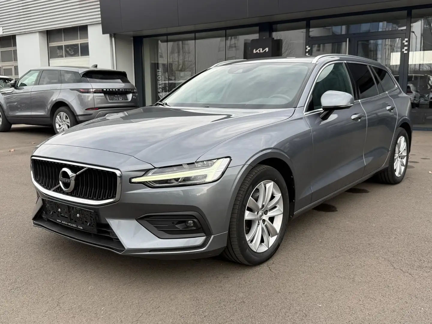 Volvo V60 Volvo V60 B4 Inscription Aut. Grau - 1