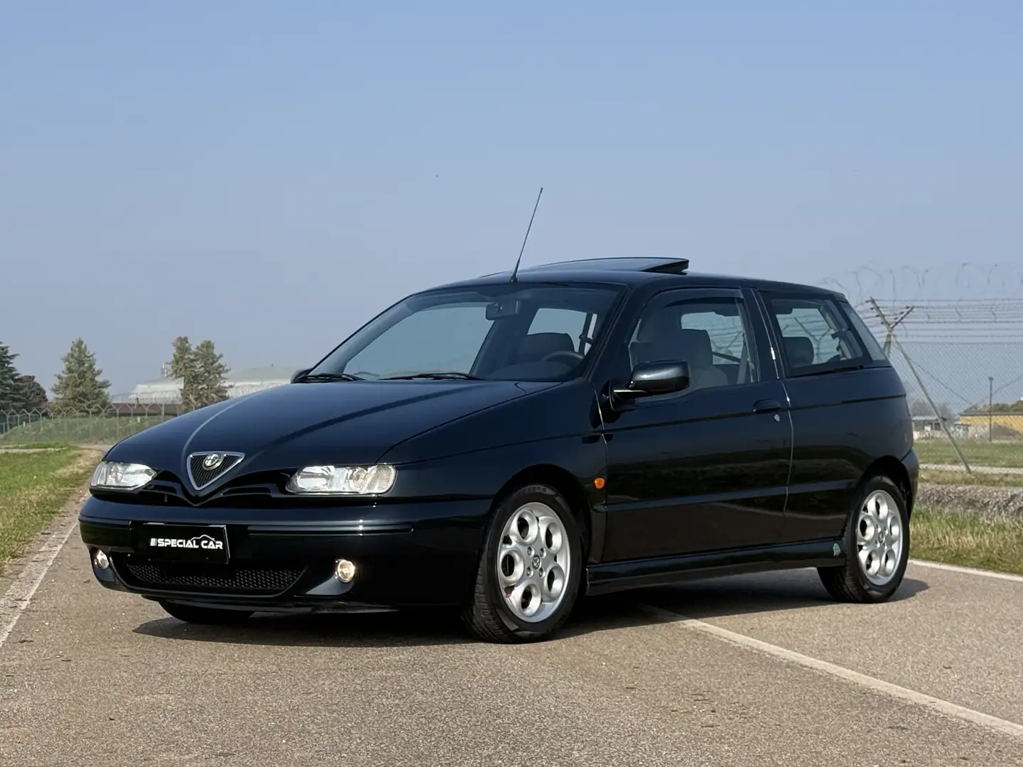 Alfa Romeo 145 2.0 Quadrifoglio Verde 155cv ""TETTO - KM 89000"" Blau - 1