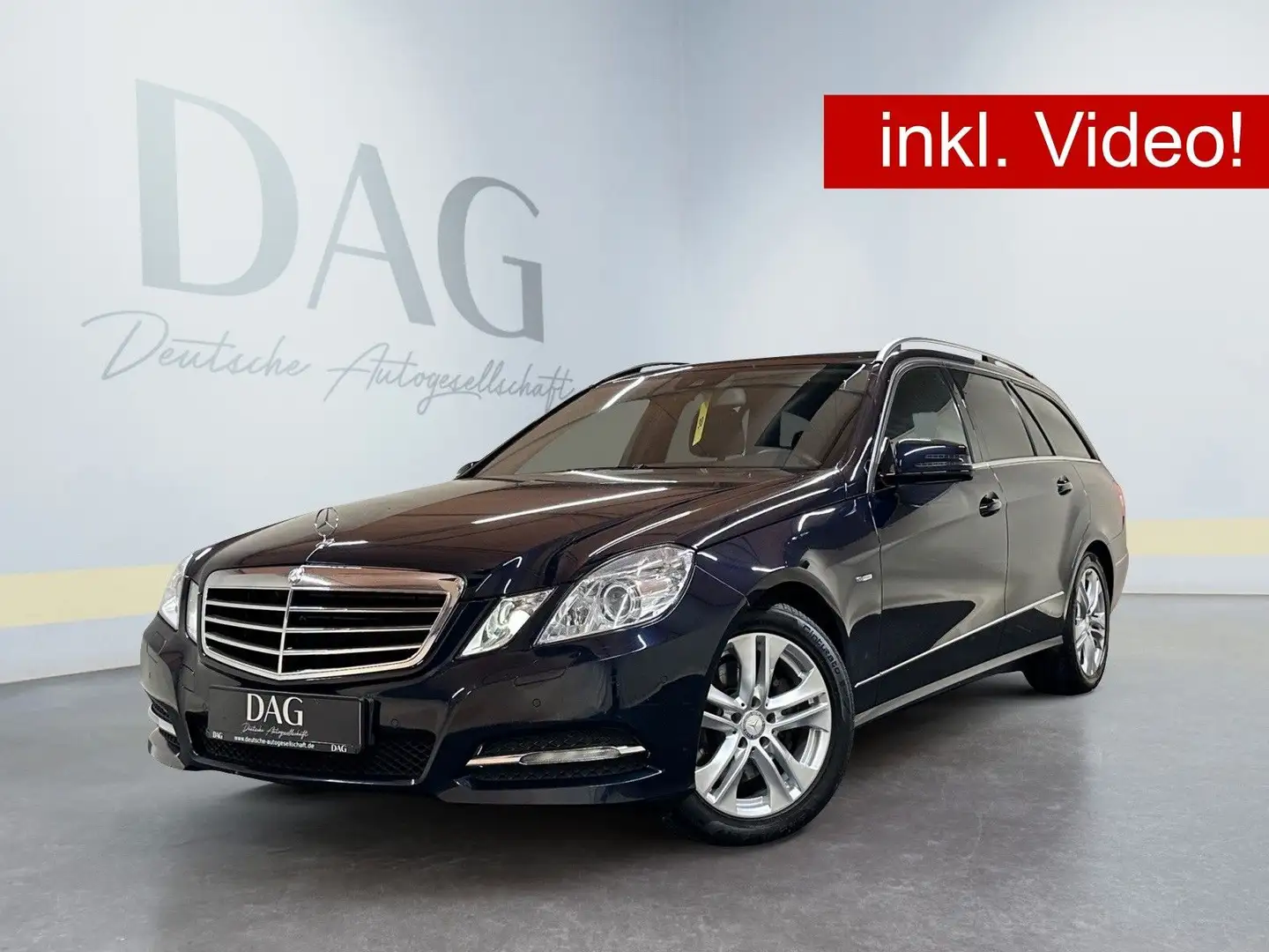 Mercedes-Benz E 350 T CGI +BI-XENON+LEDER+NAVI+S.DACH+AHK+SHZ+ Blau - 1
