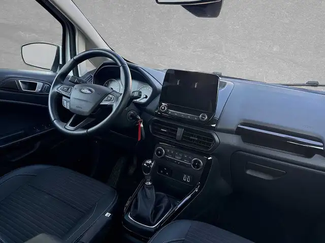 Ford Ecosport view 4