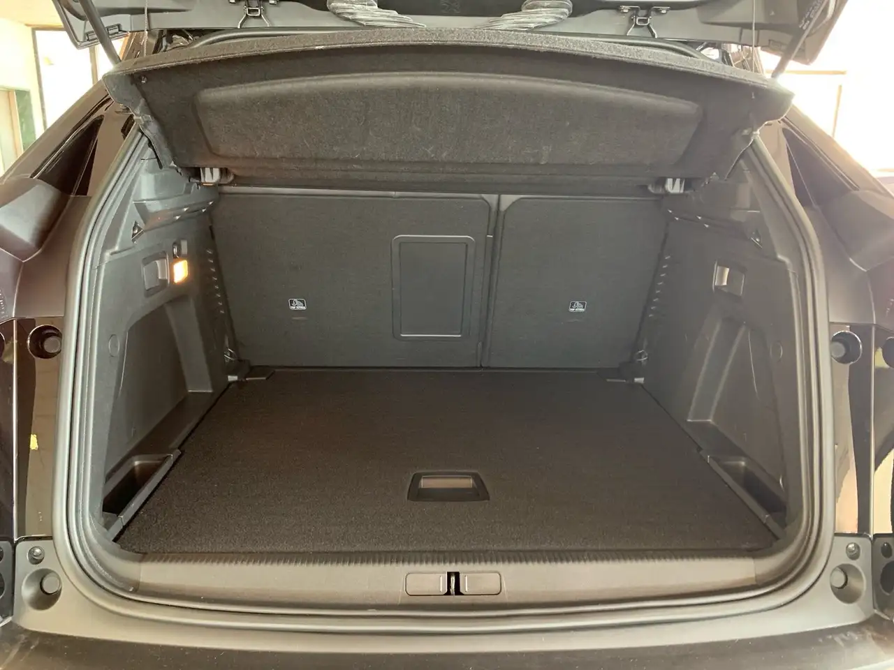 Peugeot 3008 II 2021 1.5 bluehdi Allure Pack s&s 130cv 14