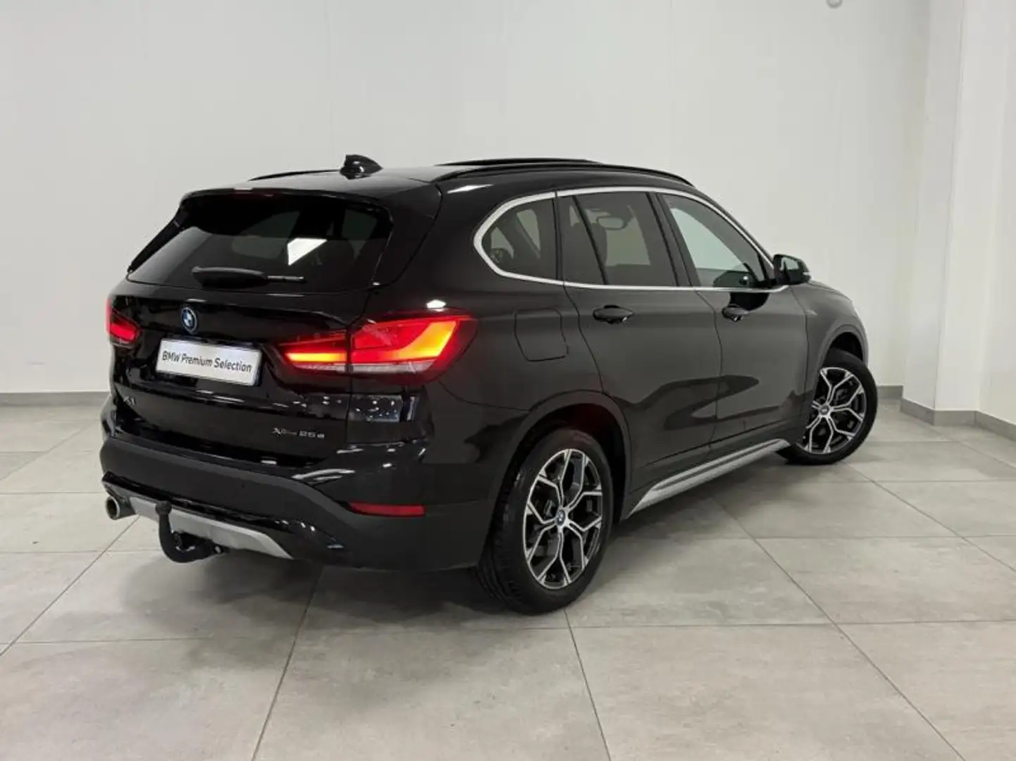 BMW X1 xDrive25eA 220ch xLine 6cv Noir - 2