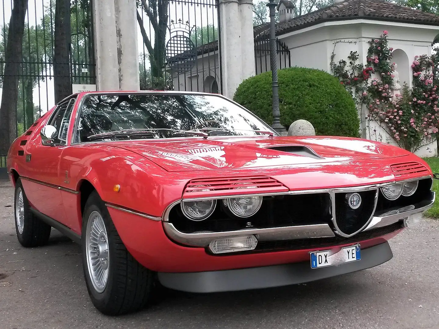 Alfa Romeo Montreal 2600 Rouge - 1