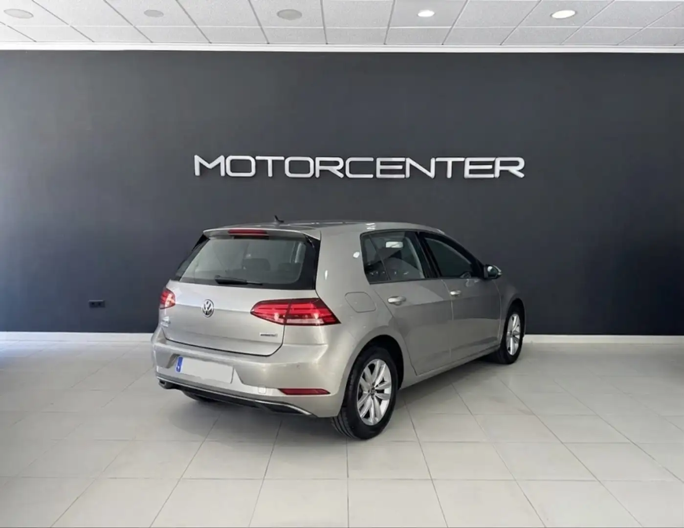 Volkswagen Golf 1.5 TSI Evo BM Last Edition 96kW Gris - 2