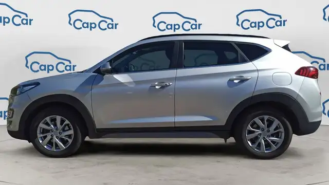Hyundai Tucson view 2