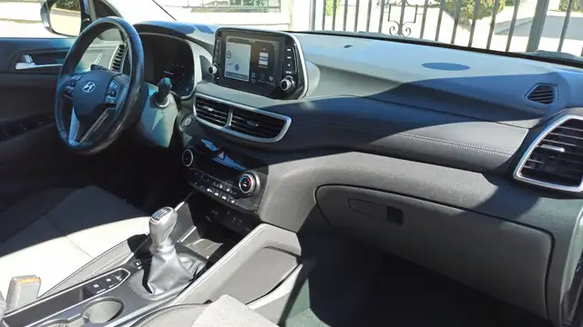 Hyundai Tucson view 10