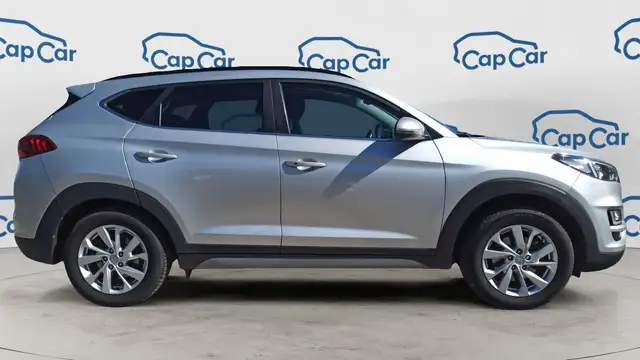 Hyundai Tucson view 4