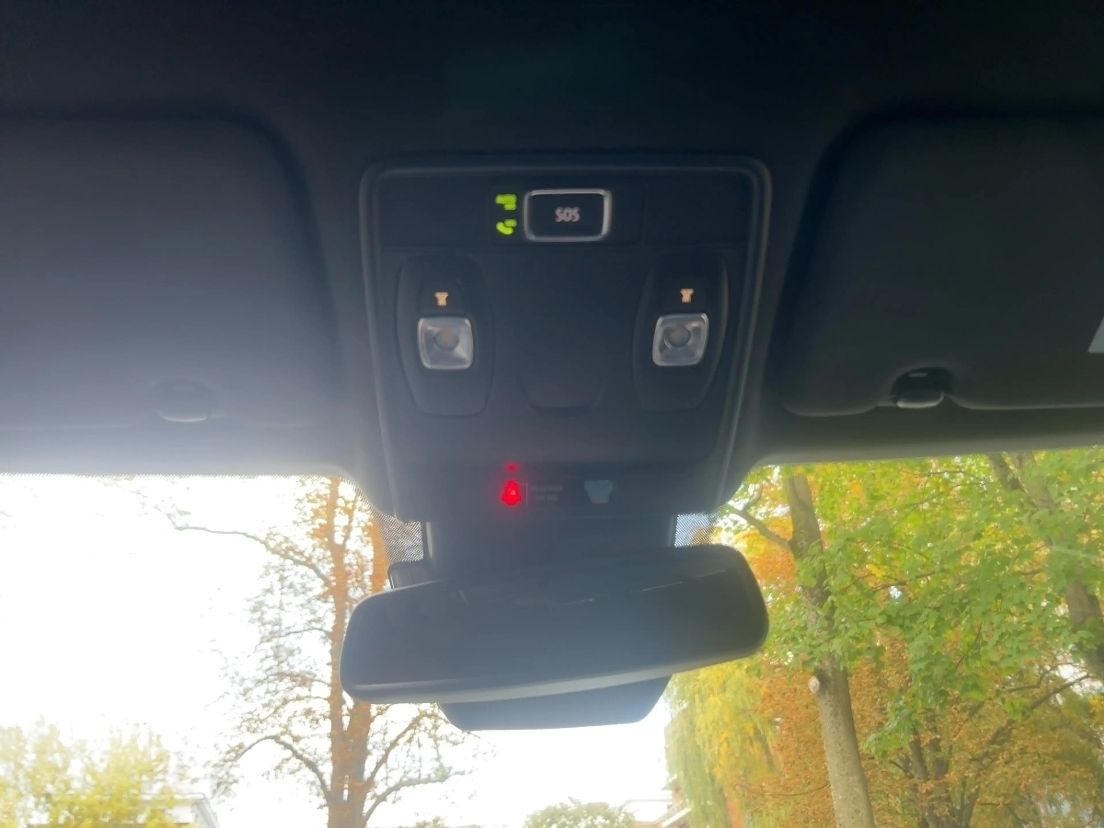 Renault Clio INTENS TCe 90 X-tronic Apple CarPlay SHZ PDC — photo 17