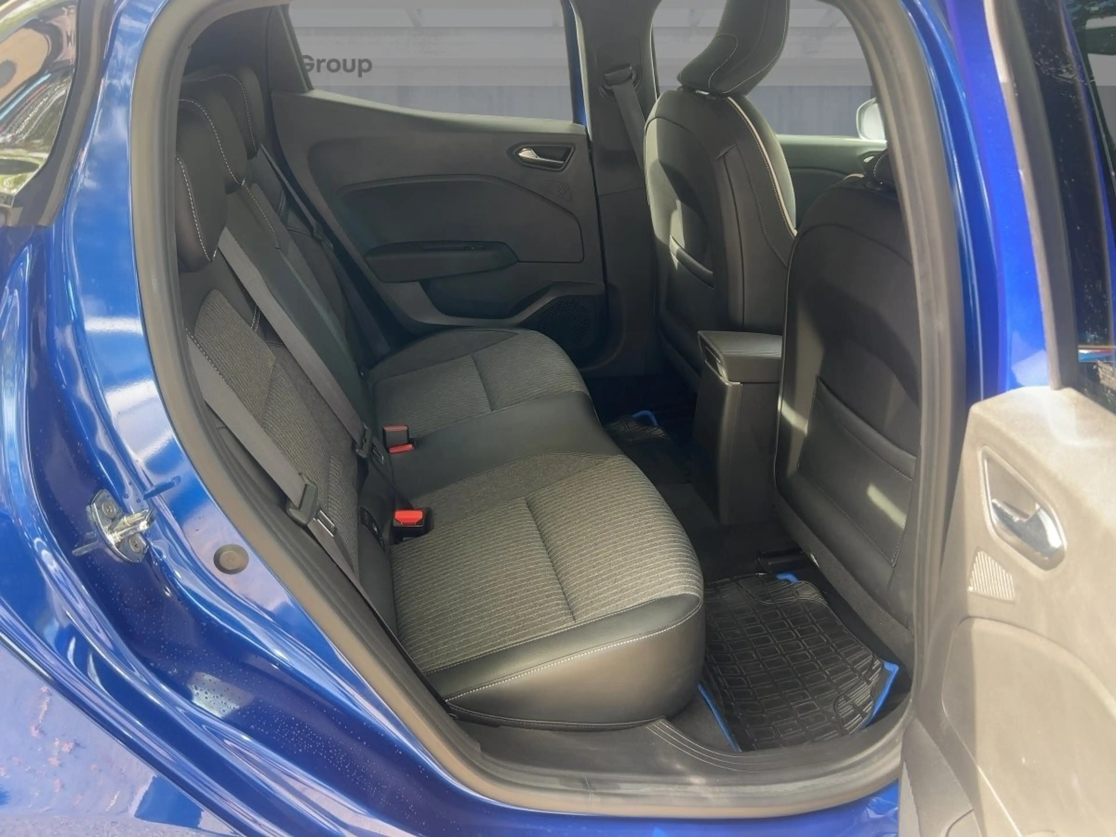 Renault Clio INTENS TCe 90 X-tronic Apple CarPlay SHZ PDC — photo 9