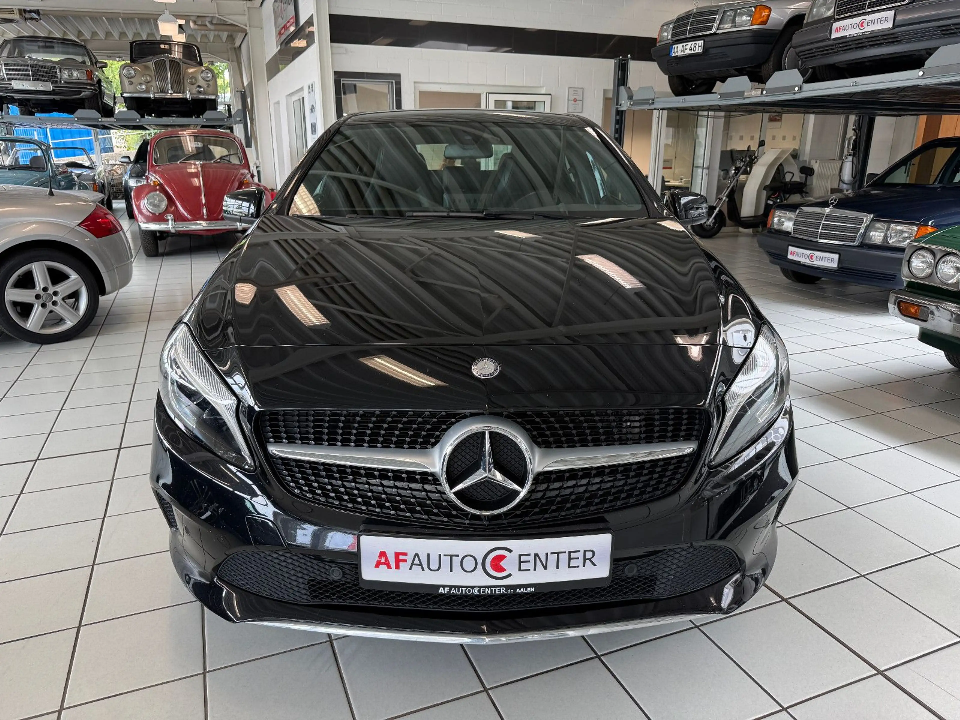 Mercedes-Benz A 220 A220d 4Matic Automatik Activity Urban*LED*Leder* — photo 9