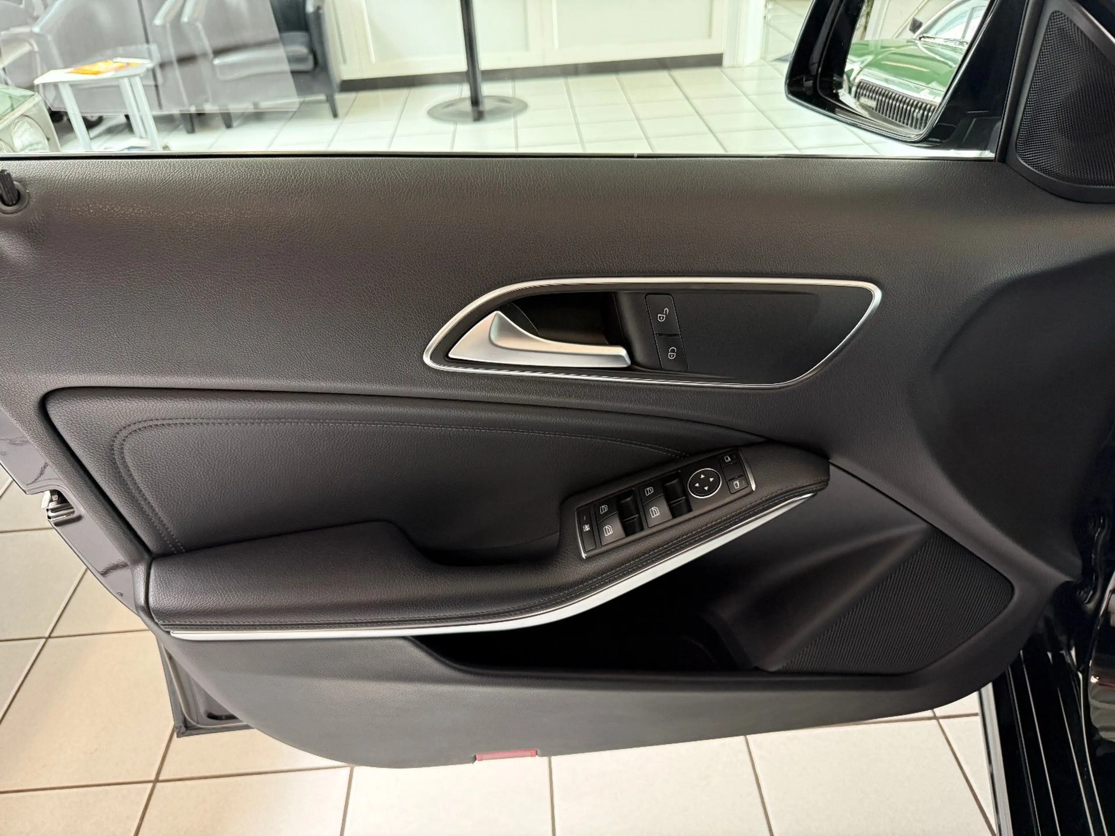 Mercedes-Benz A 220 A220d 4Matic Automatik Activity Urban*LED*Leder* — photo 11