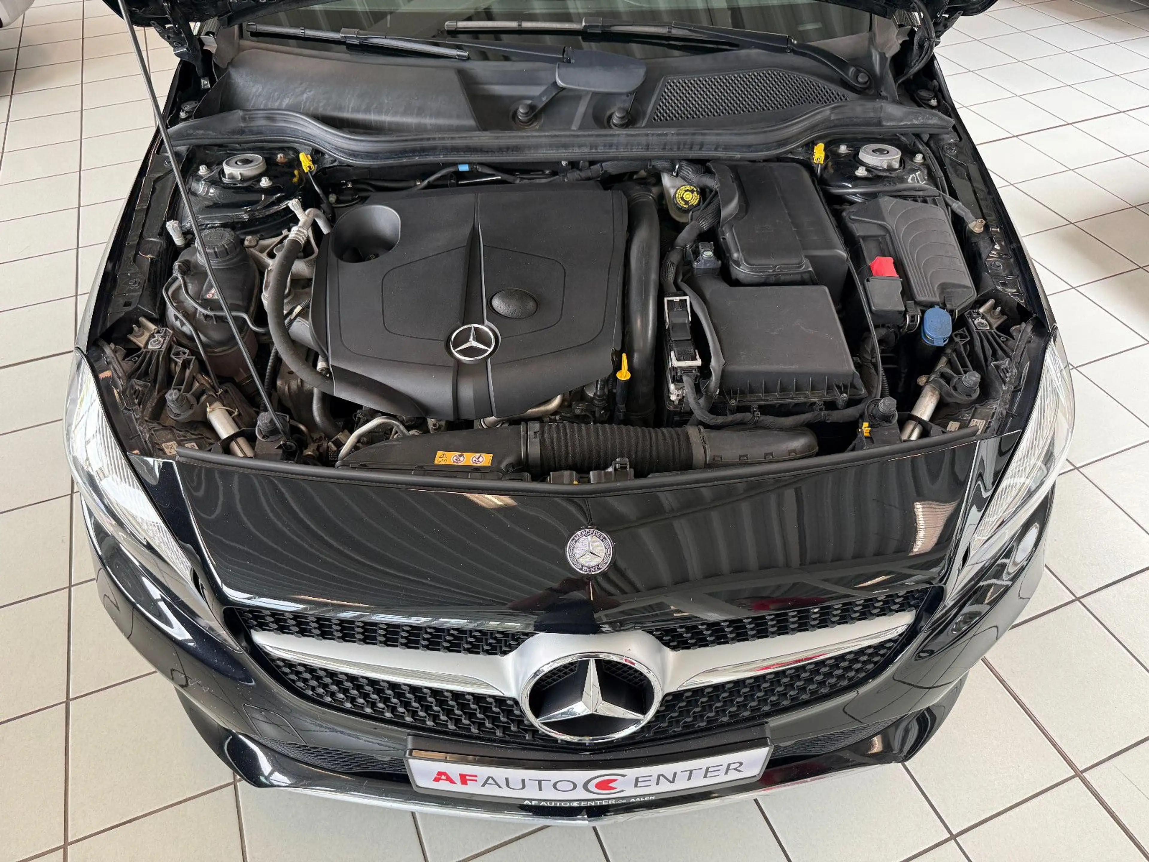 Mercedes-Benz A 220 A220d 4Matic Automatik Activity Urban*LED*Leder* — photo 19