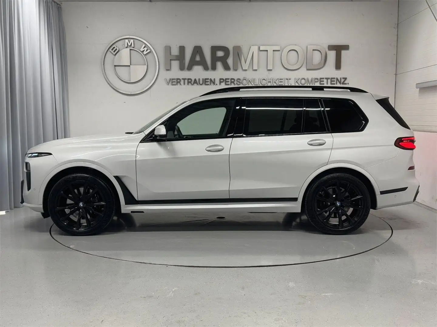 BMW X7 xDrive40d Weiß - 2