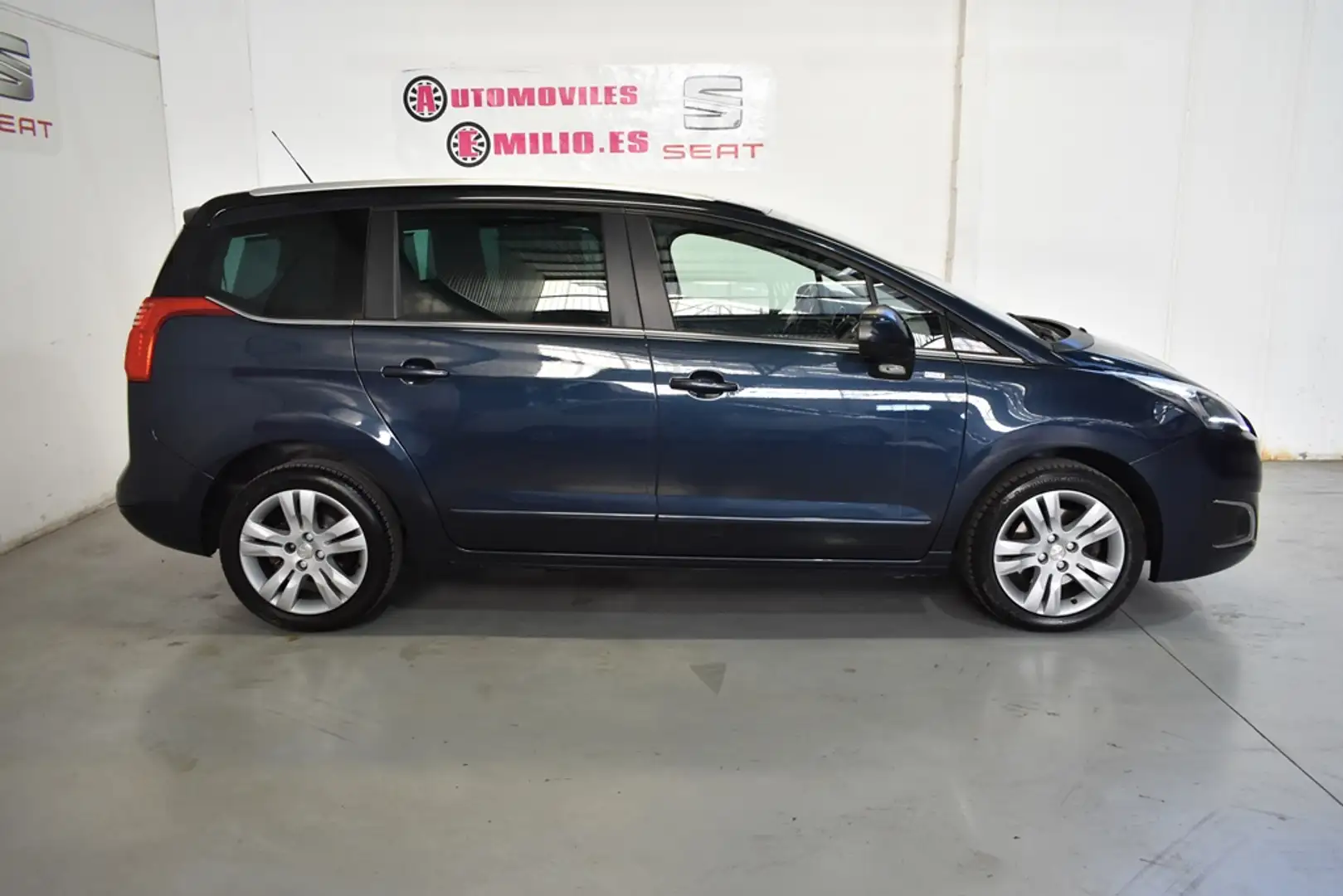 Peugeot 5008 1.6 BlueHDI Allure 7 pl. 120 Bleu - 2