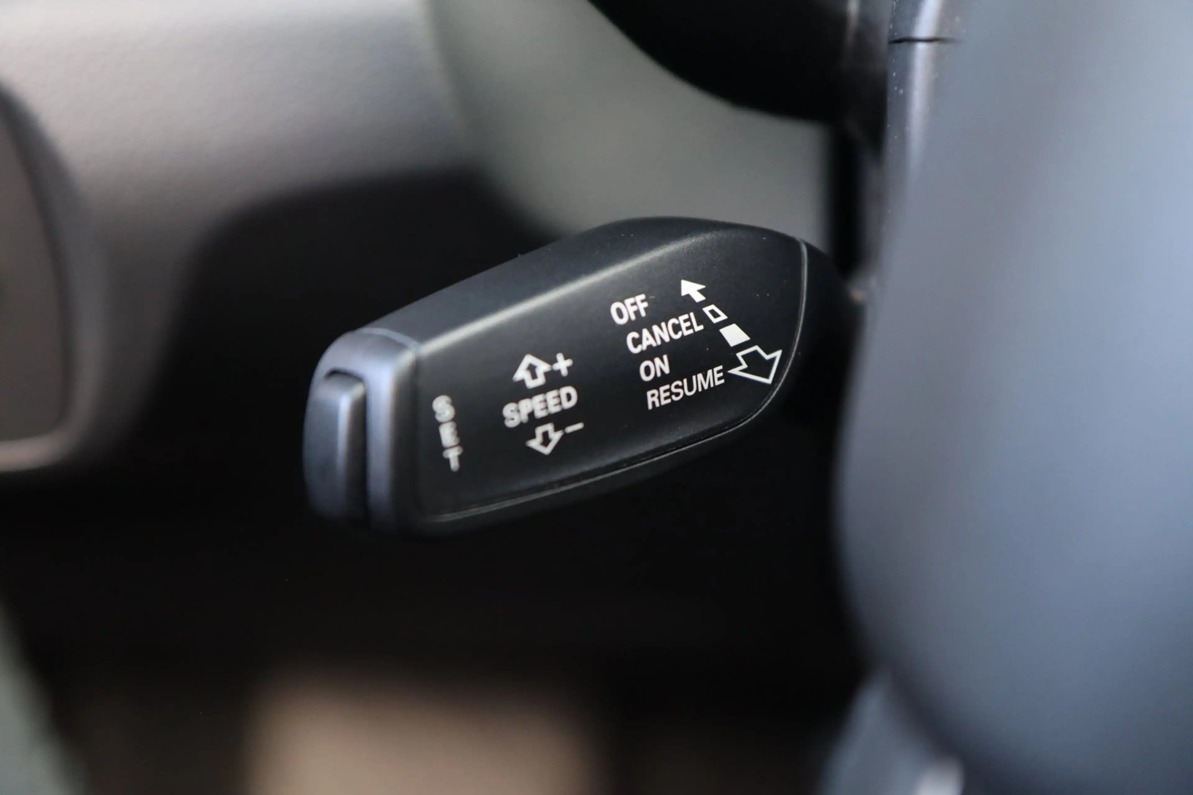 Audi Q3 2.0 TFSI Quattro S-Line / LEDER / CAMERA / ELEK-TR — photo 11